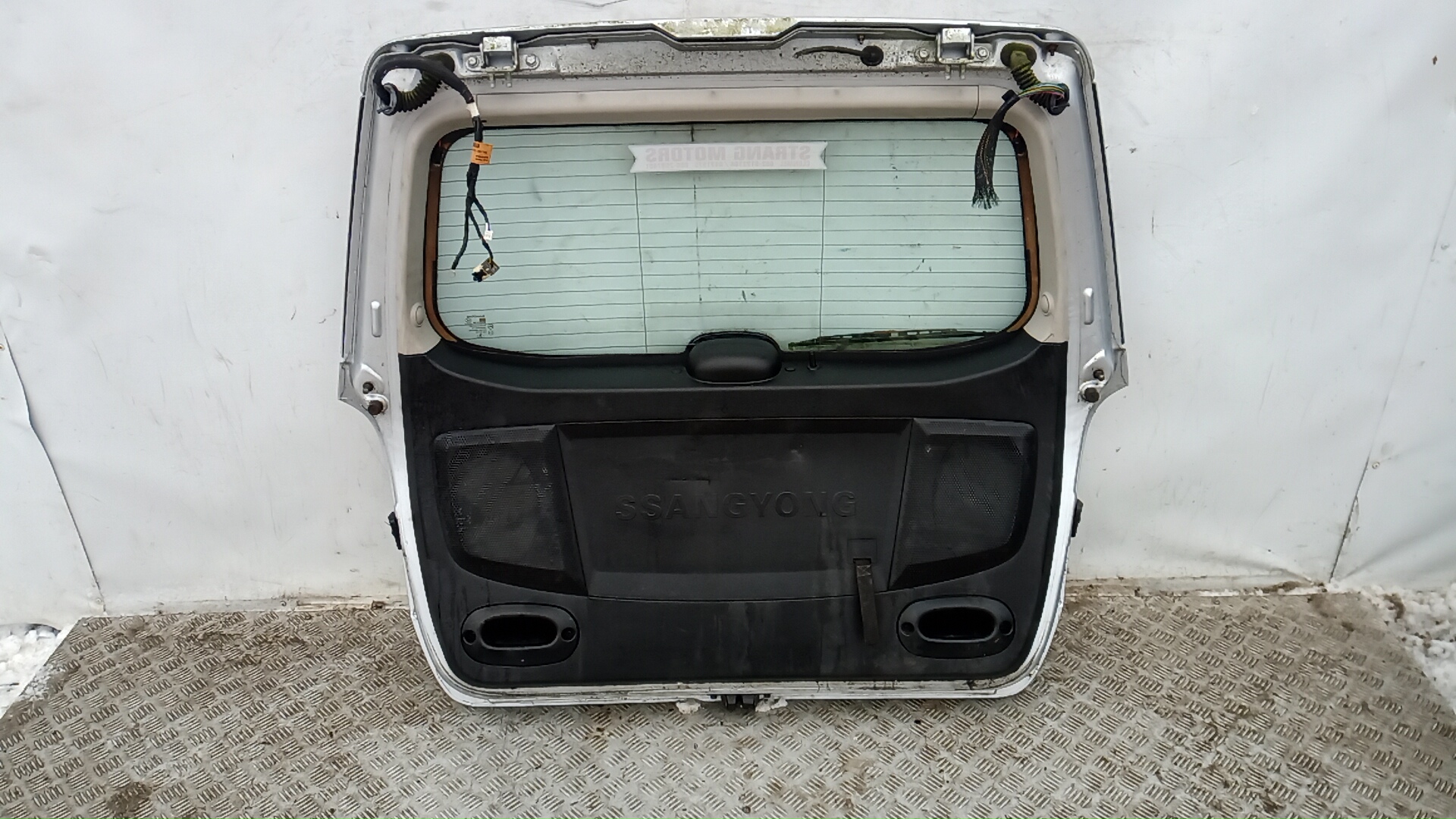 Крышка (дверь) багажника SsangYong Rexton 1 (Y200) купить в России
