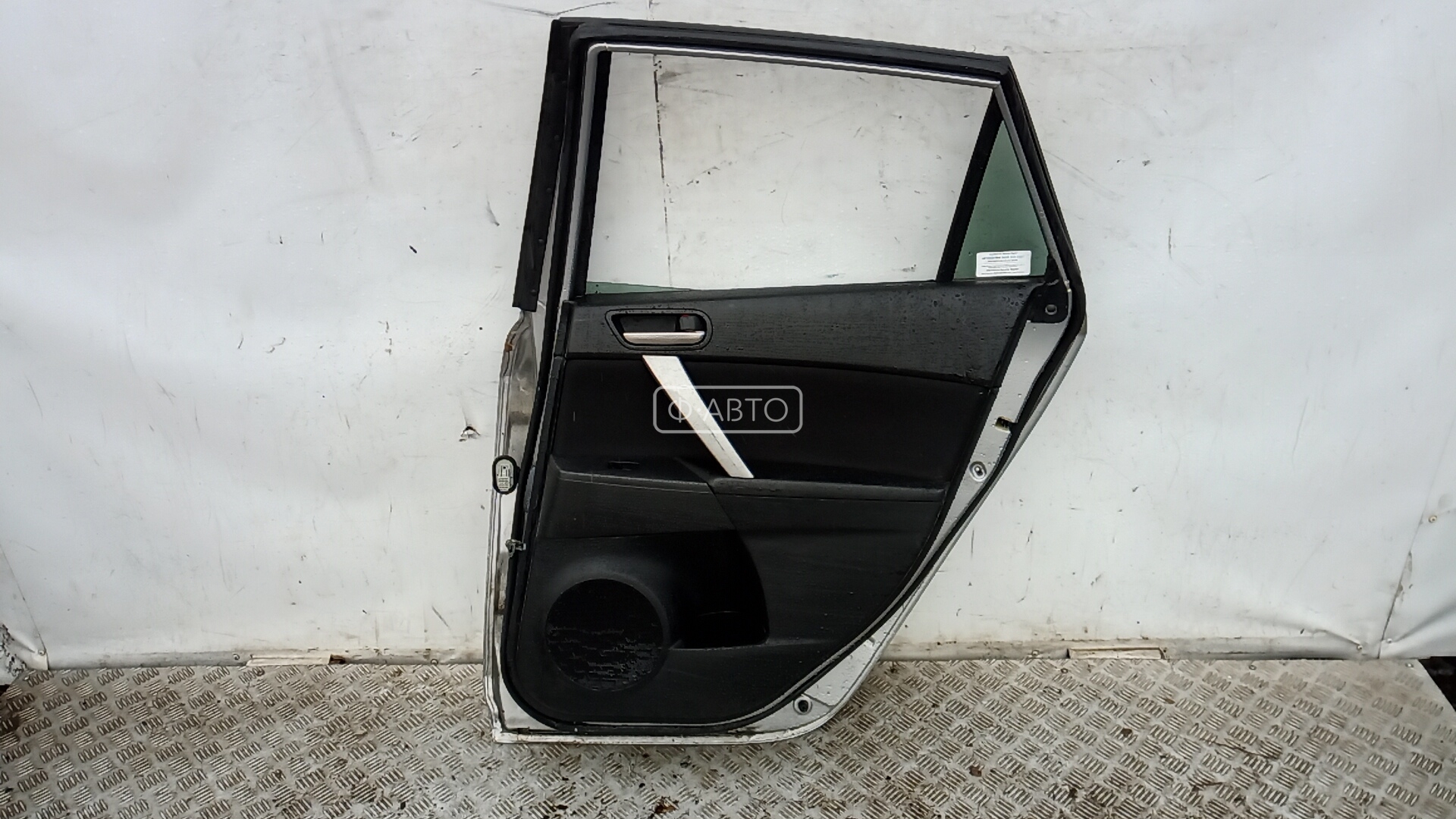 Дверь задняя правая BMW 3-Series (E46) купить в России