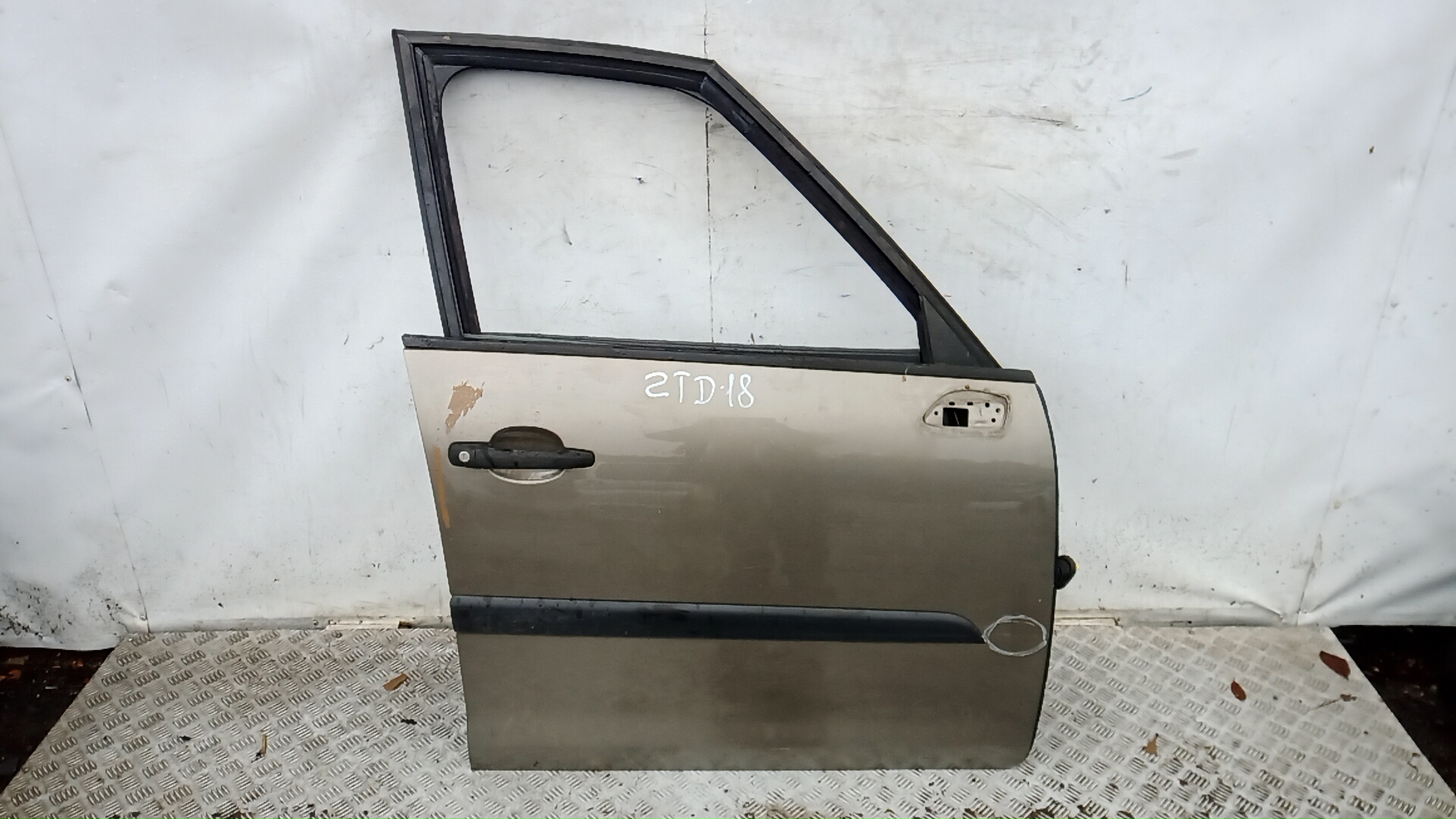 Дверь боковая - Citroen C4 Grand Picasso (2006-2013)