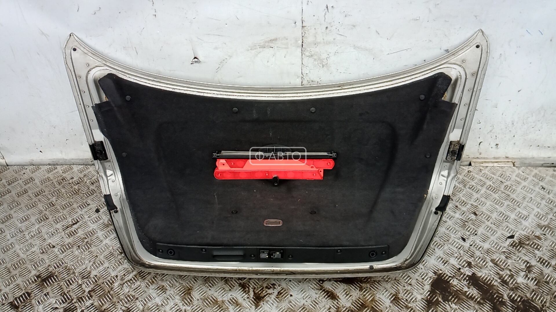 Крышка (дверь) багажника Mercedes E-Class (W211) купить в Беларуси