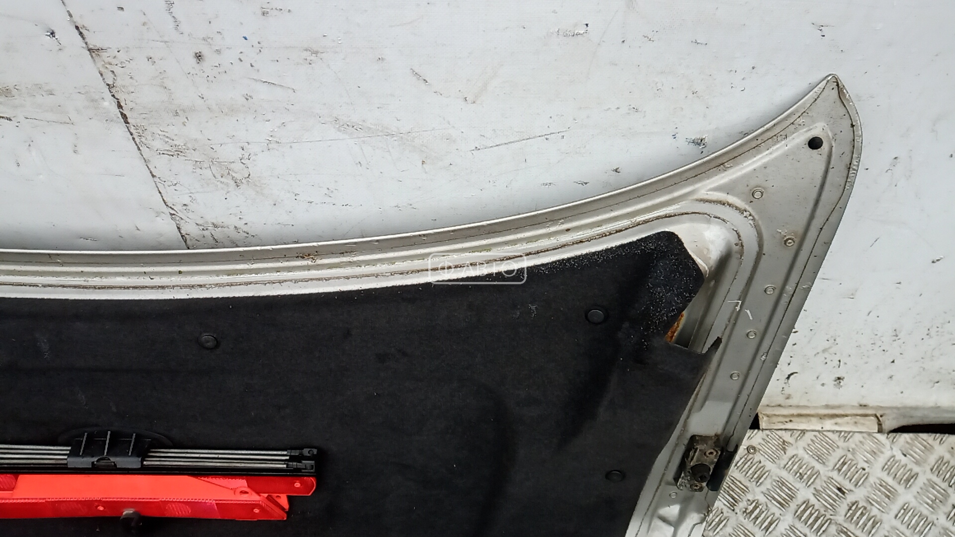 Крышка (дверь) багажника Mercedes E-Class (W211) купить в России