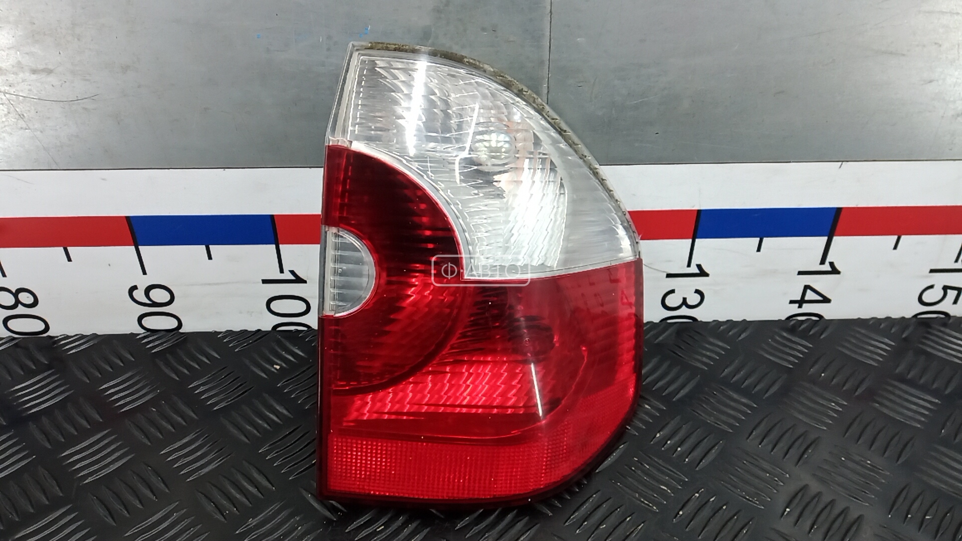 Фонарь - BMW X3 E83 (2003-2010)