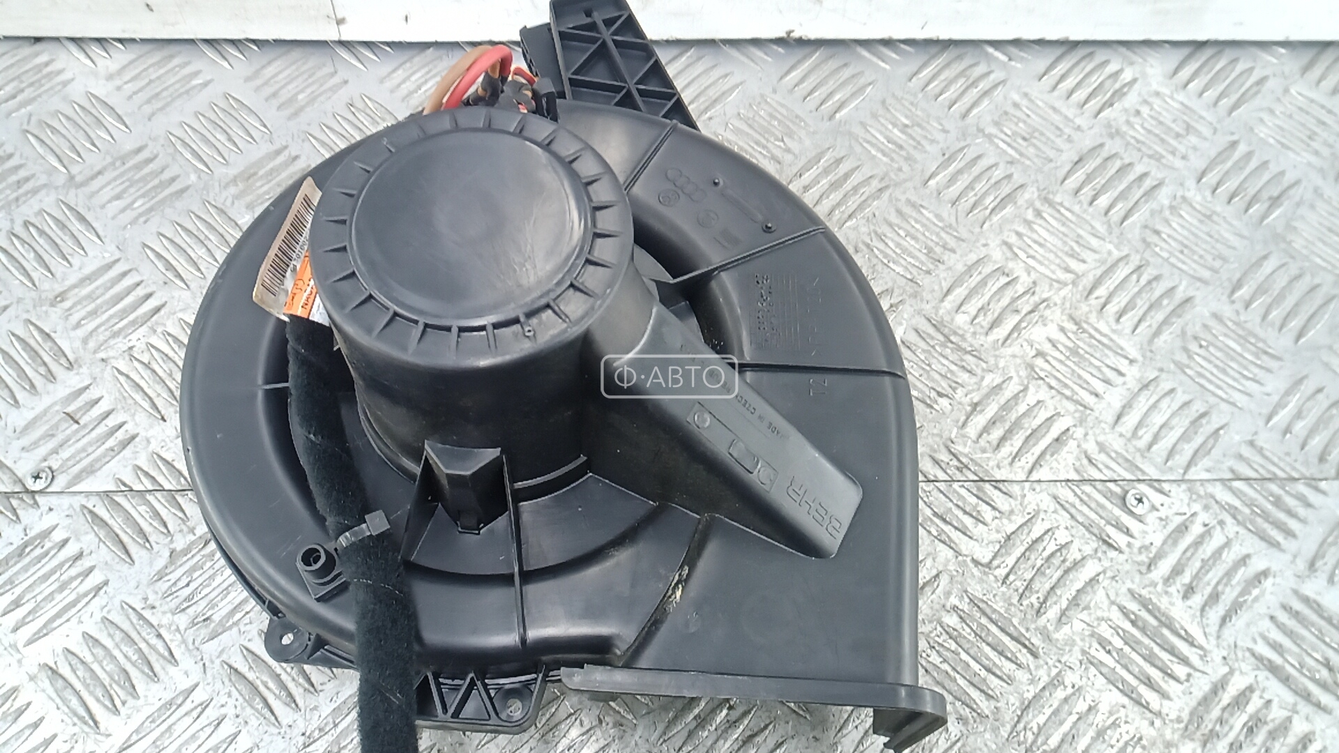 Моторчик печки (вентилятор отопителя) Skoda Fabia 1 купить в России