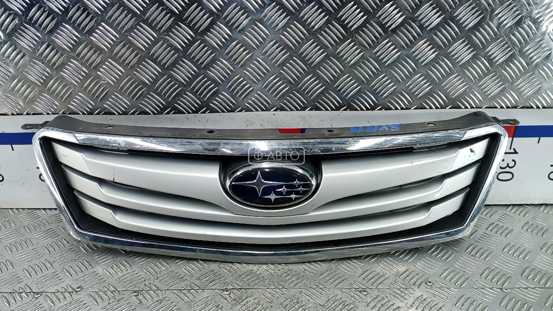 Решетка радиатора (капота) - Subaru Outback 4 B14 (2009-2015)