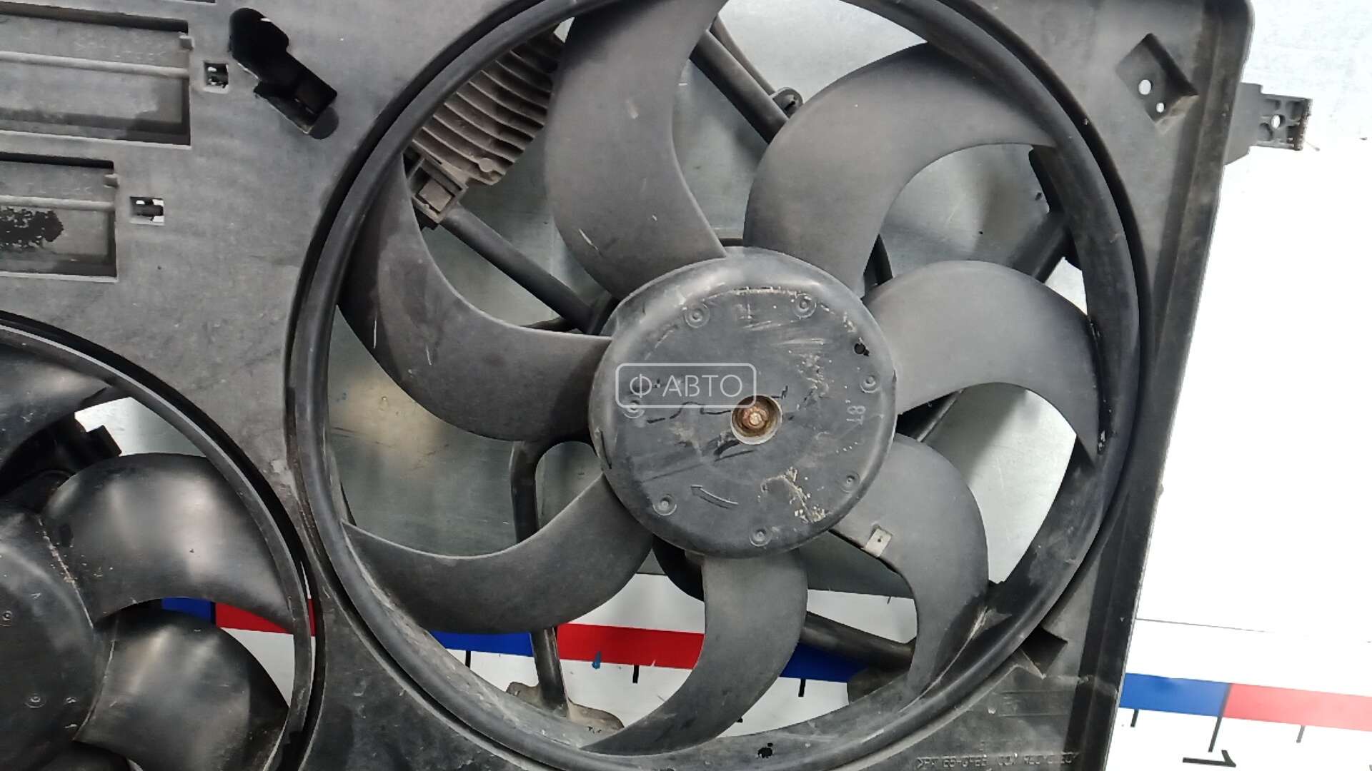 Вентилятор радиатора основного Land Rover Freelander 1 купить в России