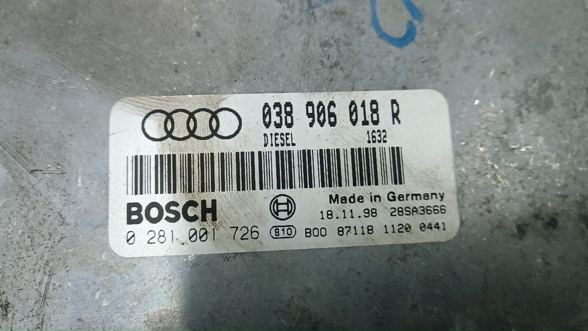 Блок управления двигателем Audi A4 B8 купить в России