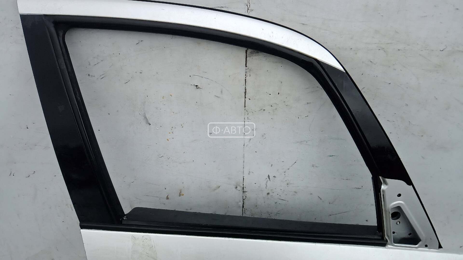 Дверь передняя правая Suzuki SX4 1 купить в России