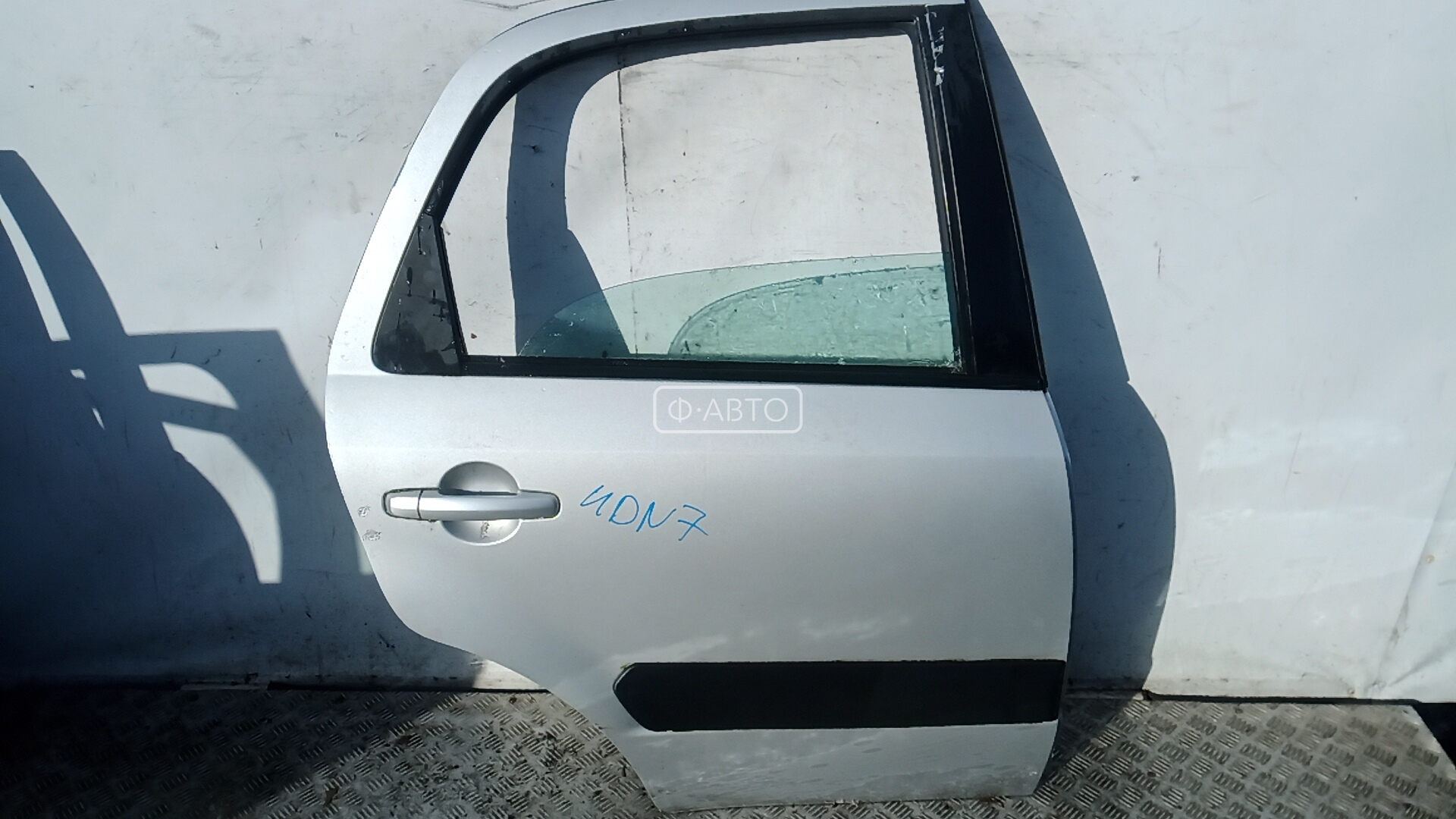 Дверь задняя правая Suzuki SX4 1 купить в Беларуси