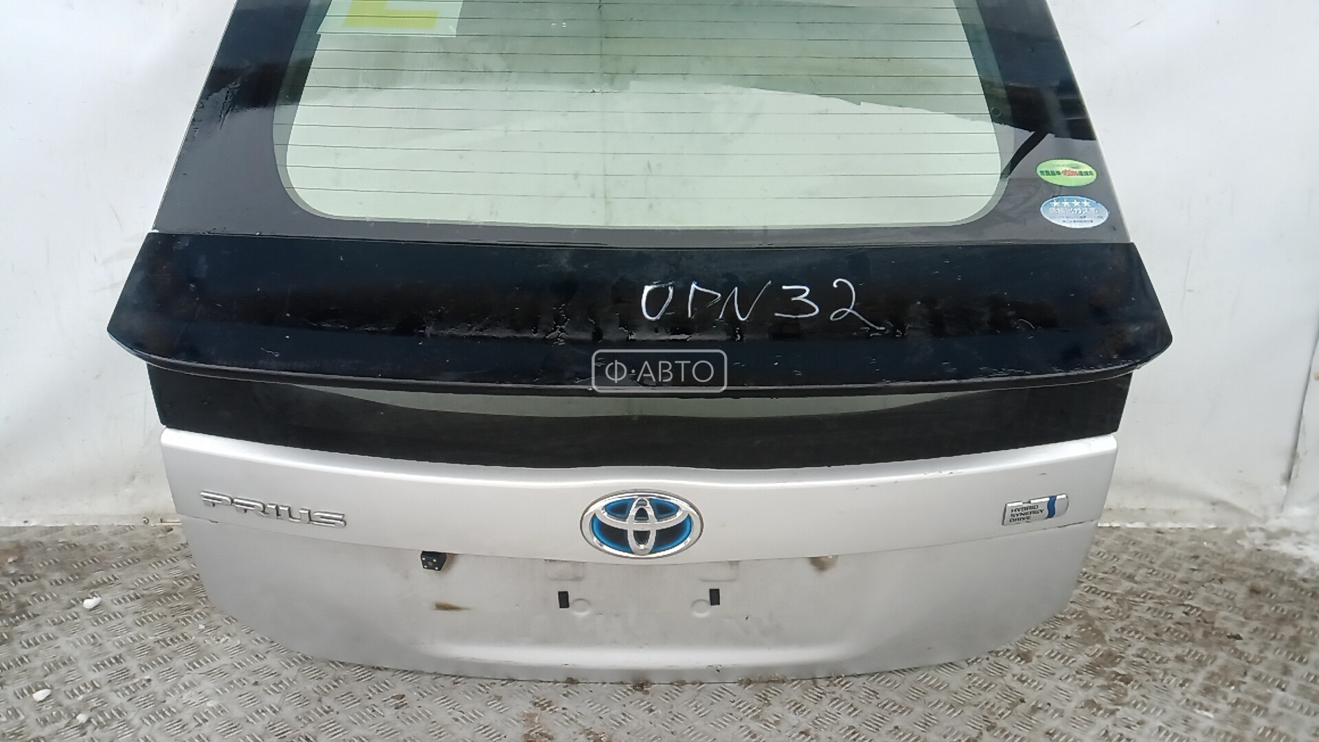Крышка (дверь) багажника Toyota Prius 2 (XW20) купить в Беларуси