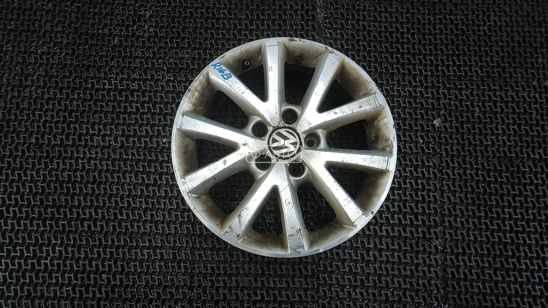 Диск колесный легкосплавный (литой) Volkswagen Touran 1 купить в России