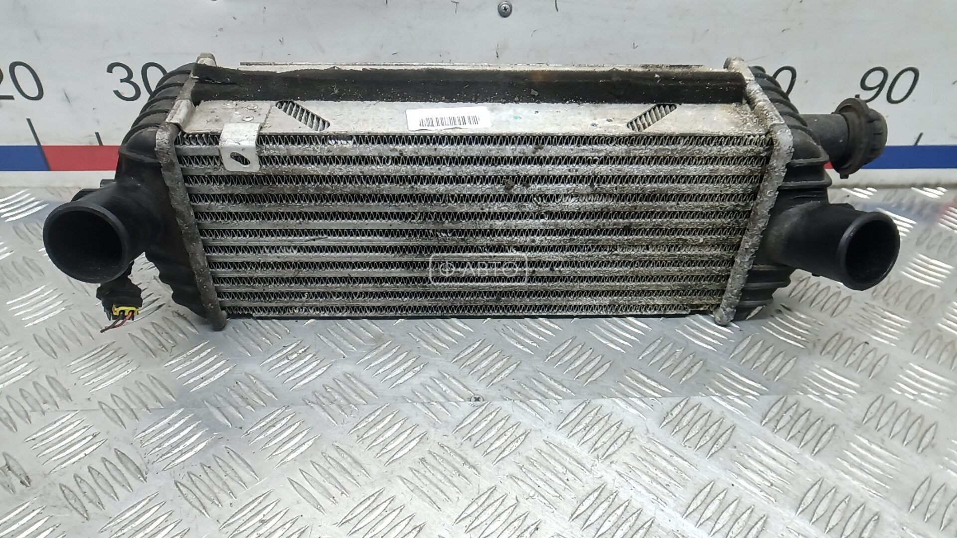 Радиатор интеркулера - KIA Sportage (2010-2016)
