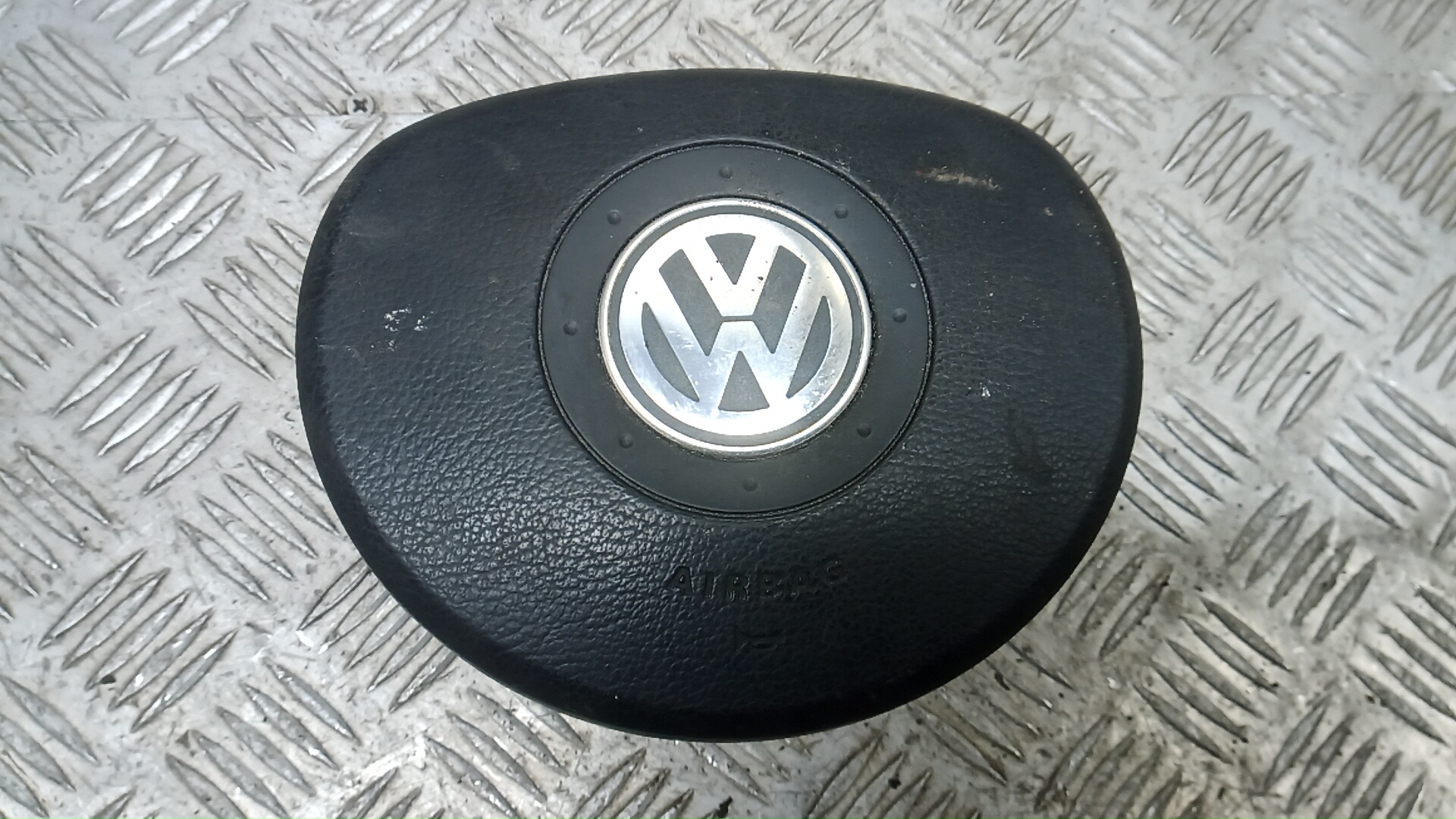 Подушка безопасности (Airbag) водителя - Volkswagen Touran (2003-2010)