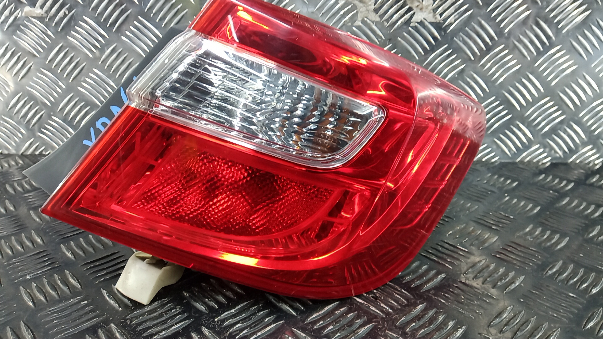 Фонарь - Toyota Camry ХV50 (2011-2017)