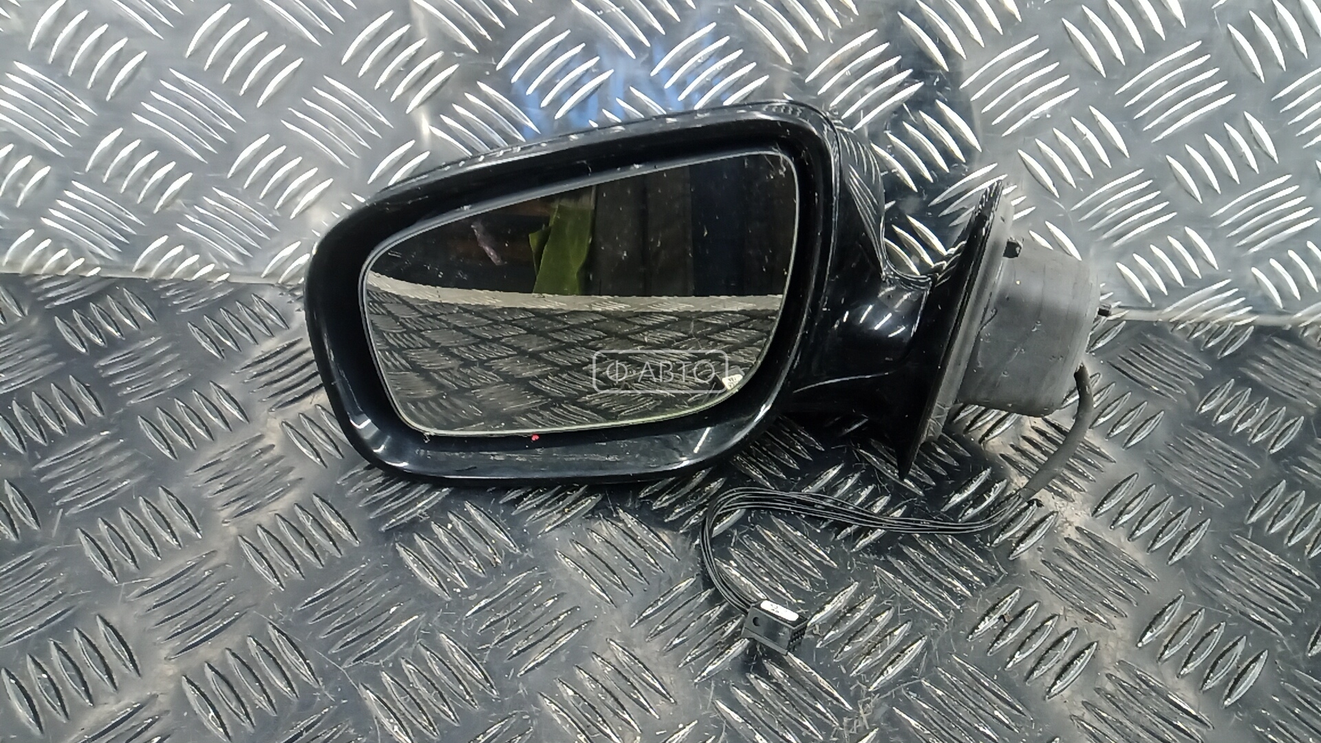 Зеркало боковое - Mercedes E W211 (2002-2009)