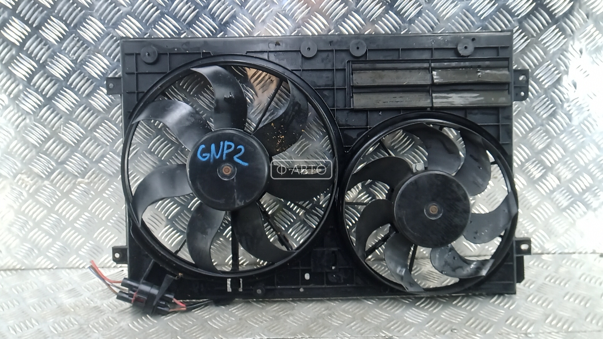 Вентилятор радиатора основного Volkswagen Tiguan 1 купить в России