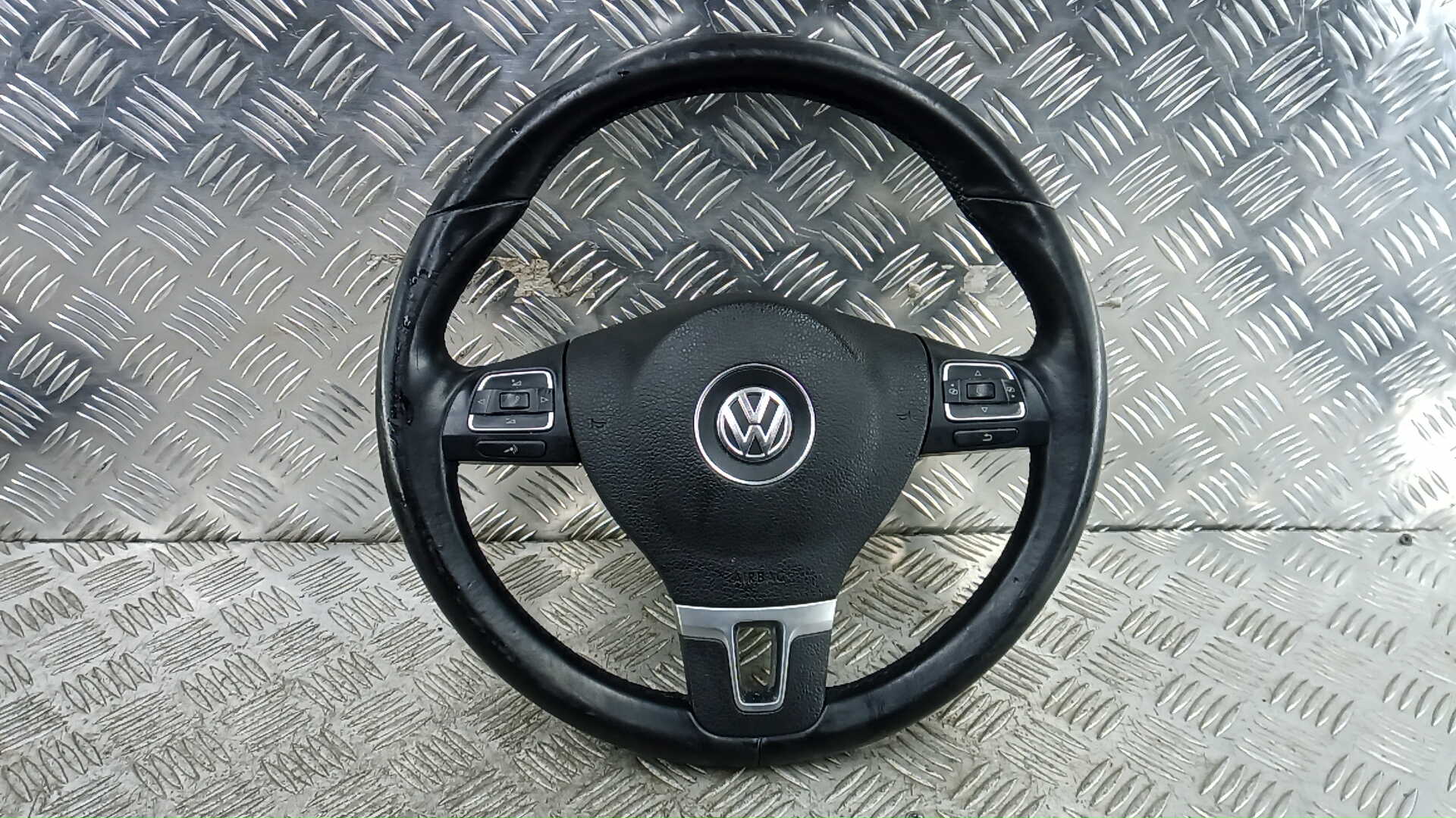 Руль - Volkswagen Passat CC (2008-2012)