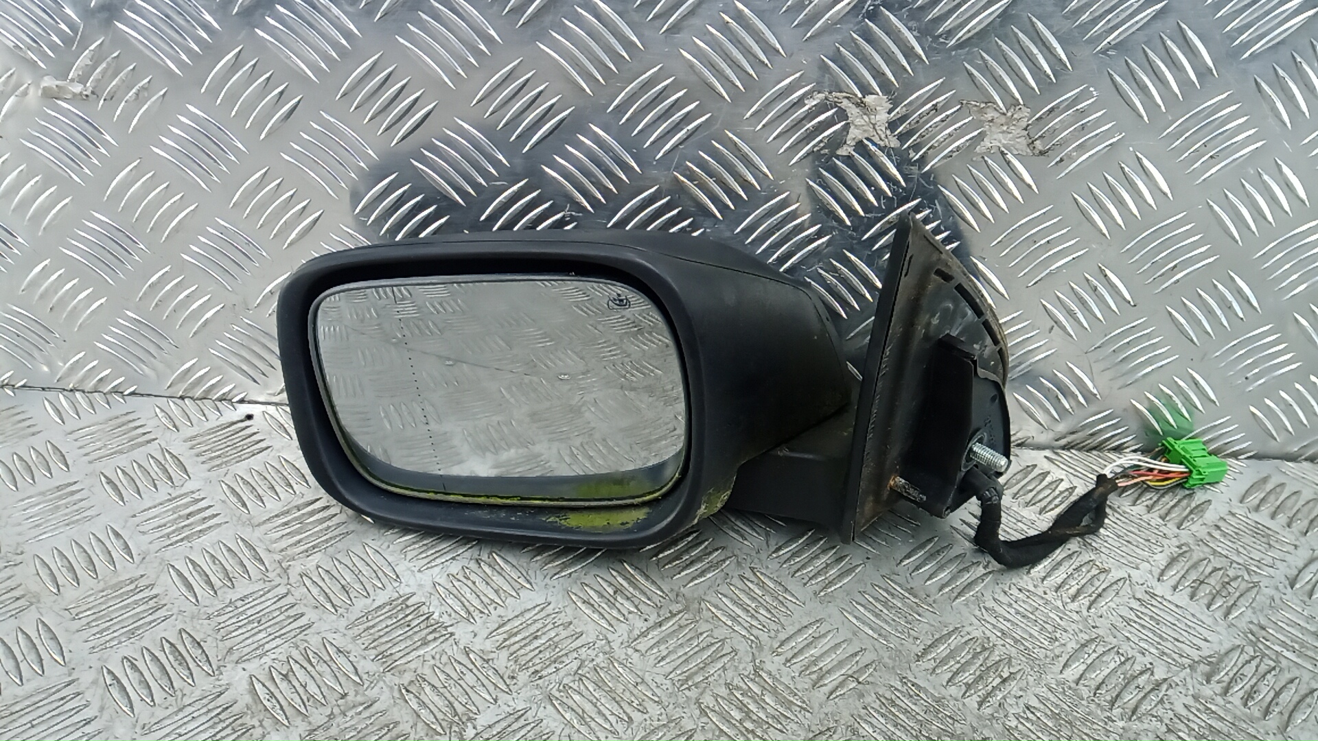 Зеркало боковое левое Volvo XC90 1 купить в России
