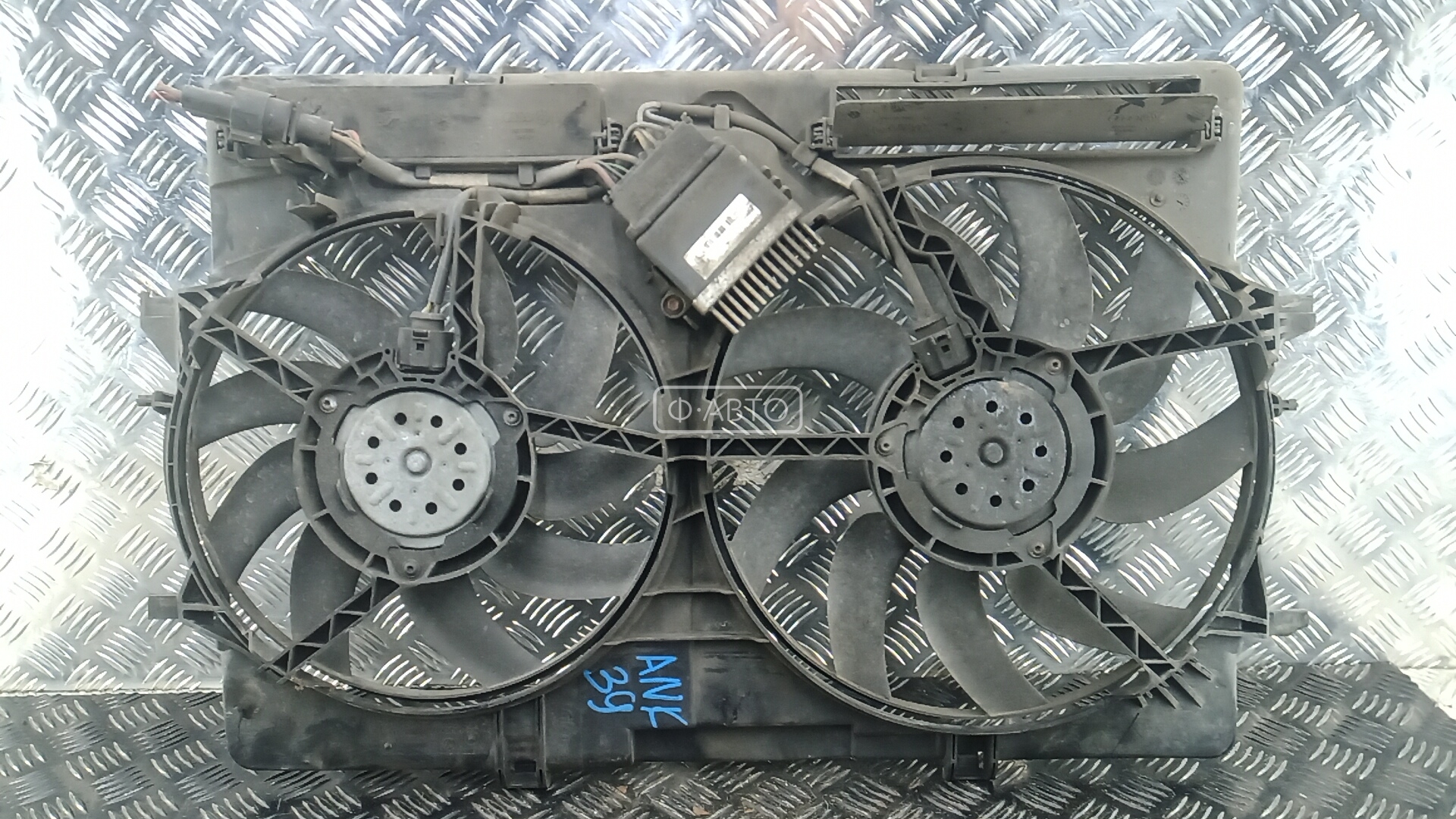 Вентилятор радиатора основного Audi A4 B8 купить в Беларуси
