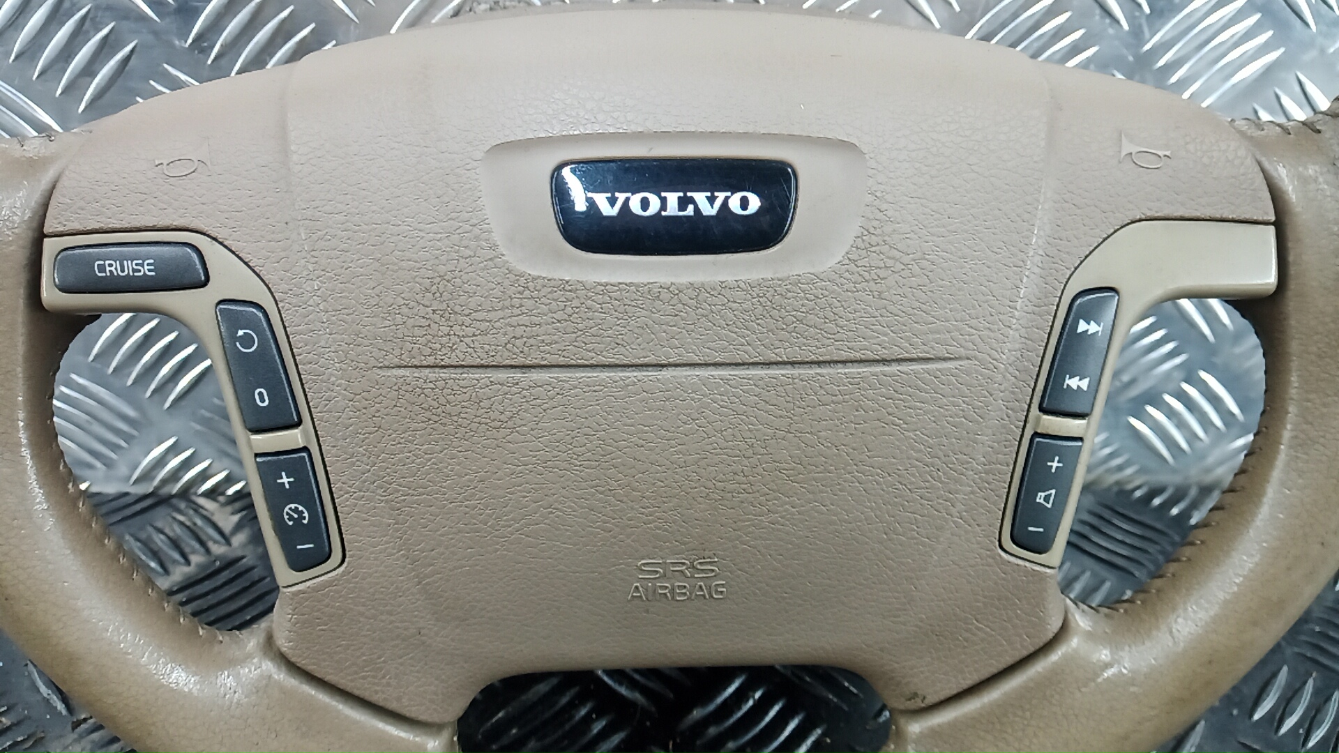 Руль Volvo S80 2 купить в России