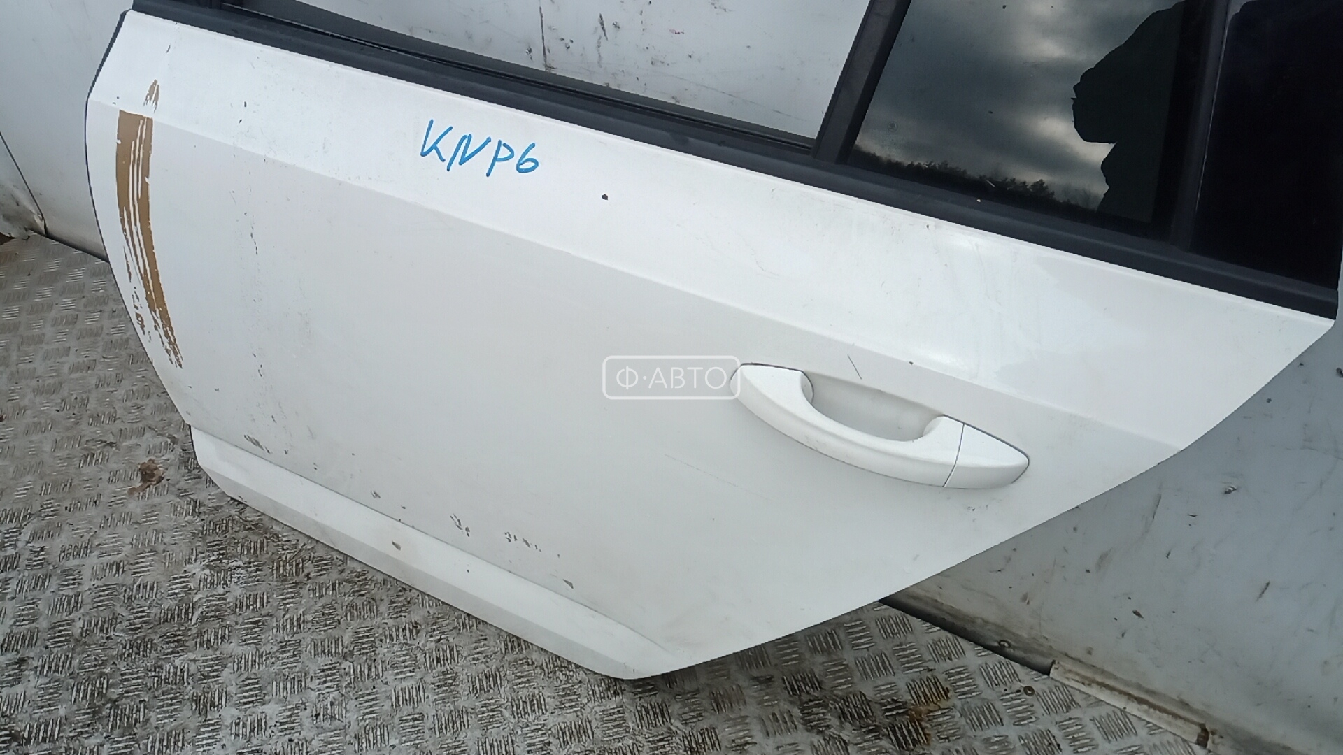 Дверь задняя левая Skoda Octavia 1Z купить в Беларуси