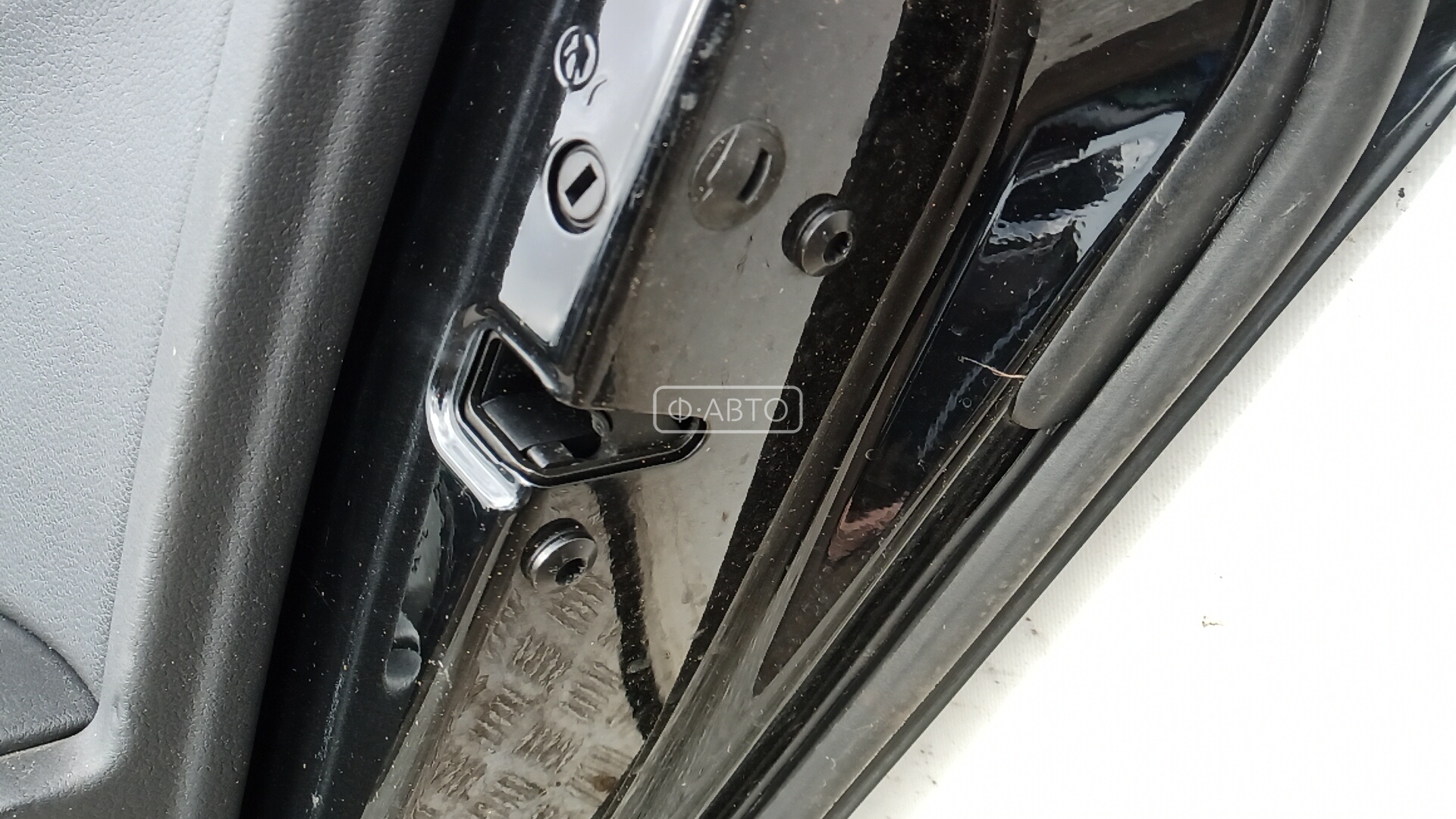 Дверь задняя правая Audi A4 B8 купить в России