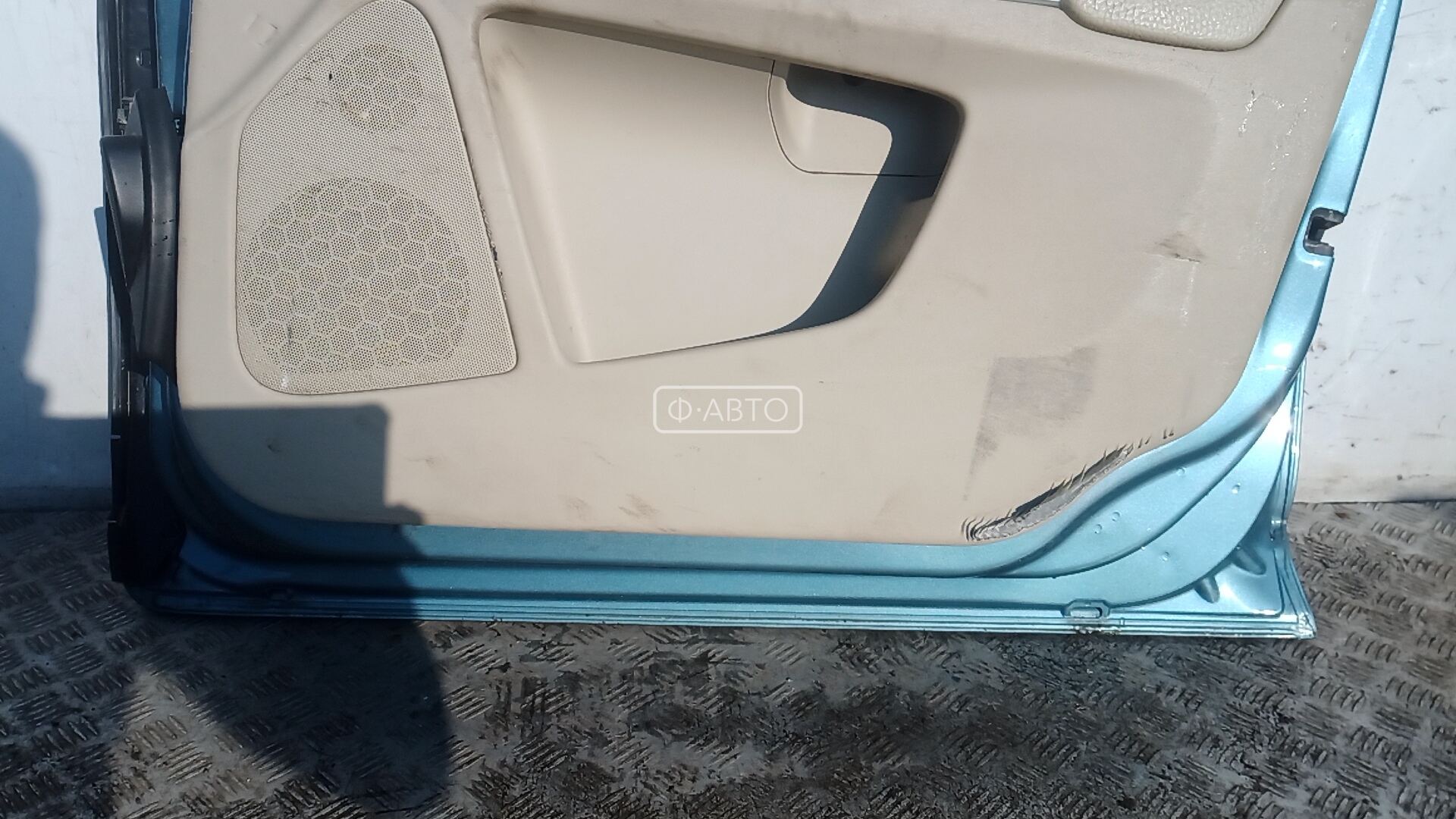 Дверь передняя правая Volvo XC60 1 купить в России