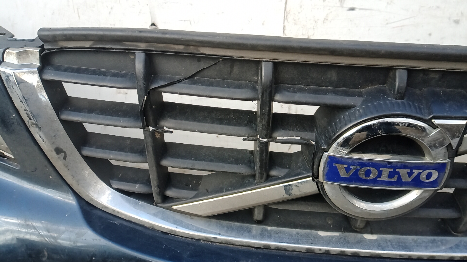 Бампер передний Volvo XC60 1 купить в России
