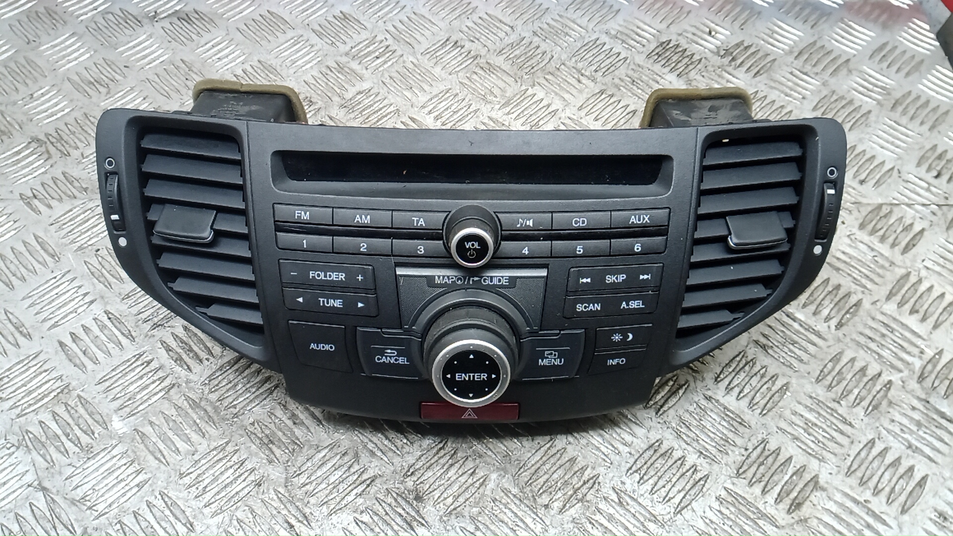 Магнитола - Chevrolet Orlando (2011-2015)
