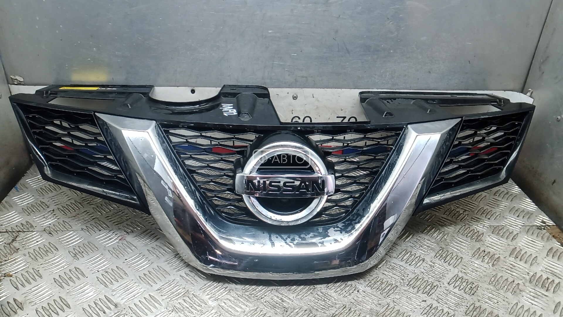 Решетка радиатора (капота) - Nissan X-Trail T32 (2014-н.в.)
