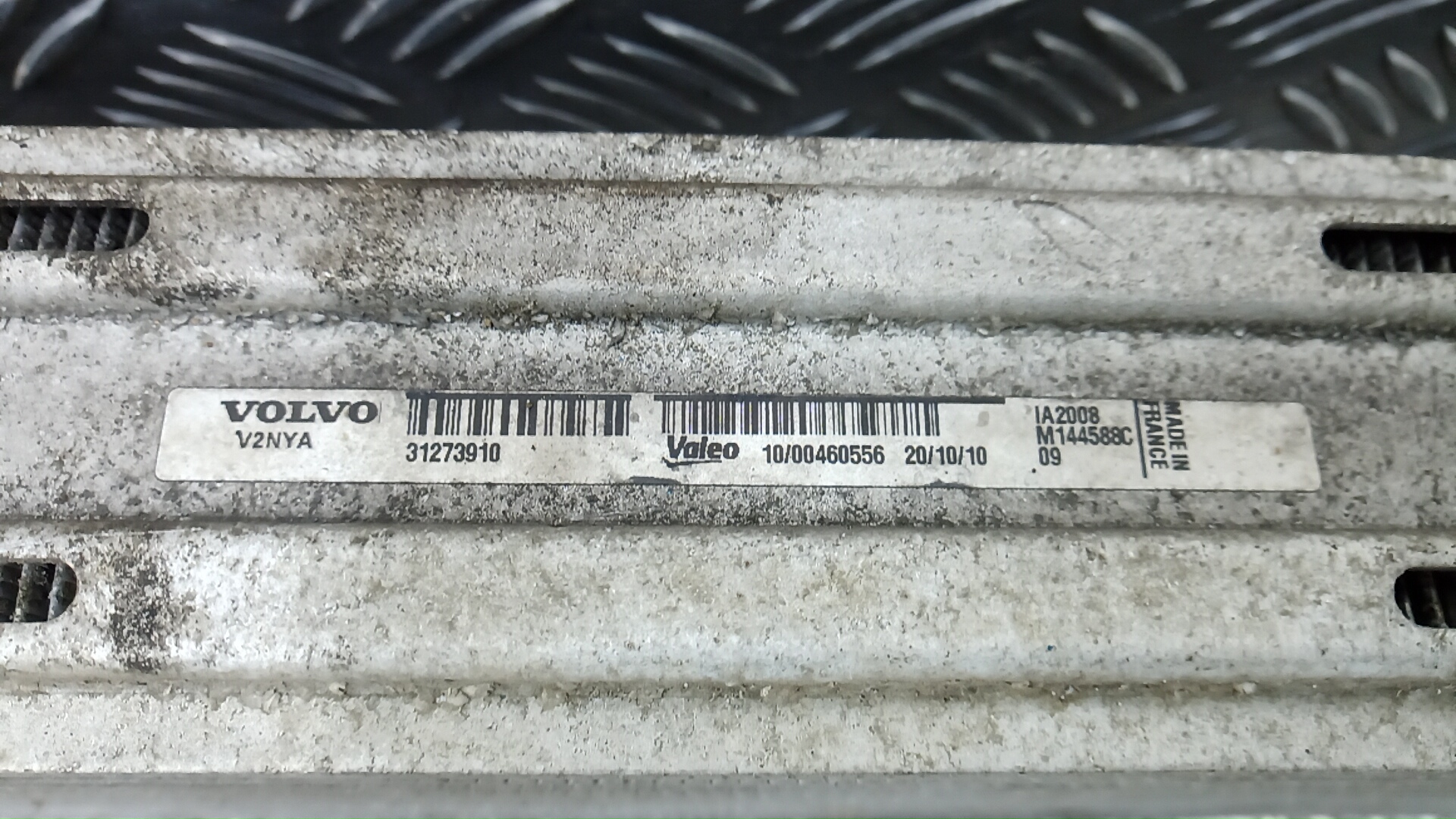Интеркулер (радиатор интеркулера) Volvo XC60 1 купить в Беларуси