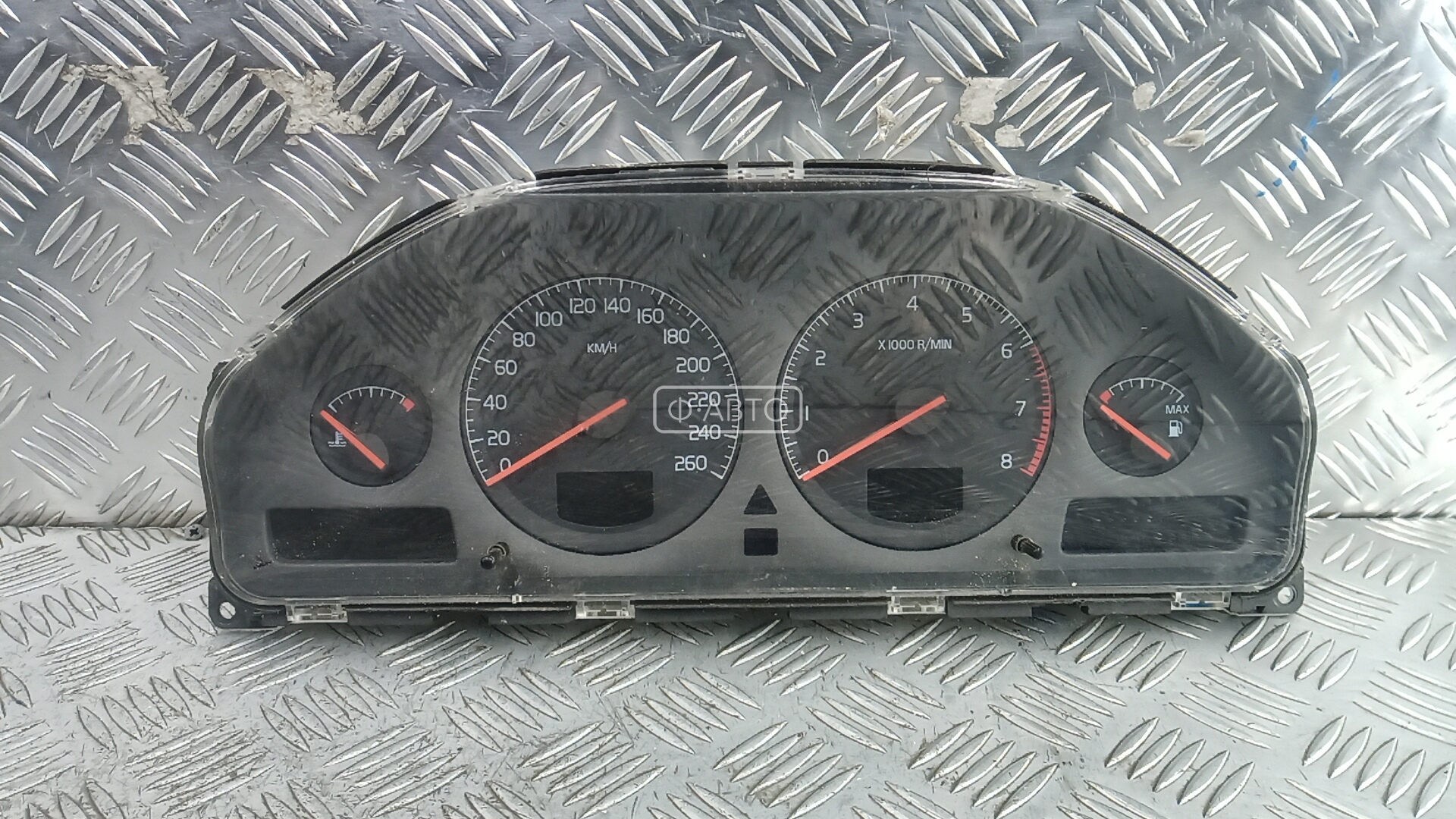 Щиток приборов (приборная панель) - Volvo S80 (1998-2006)