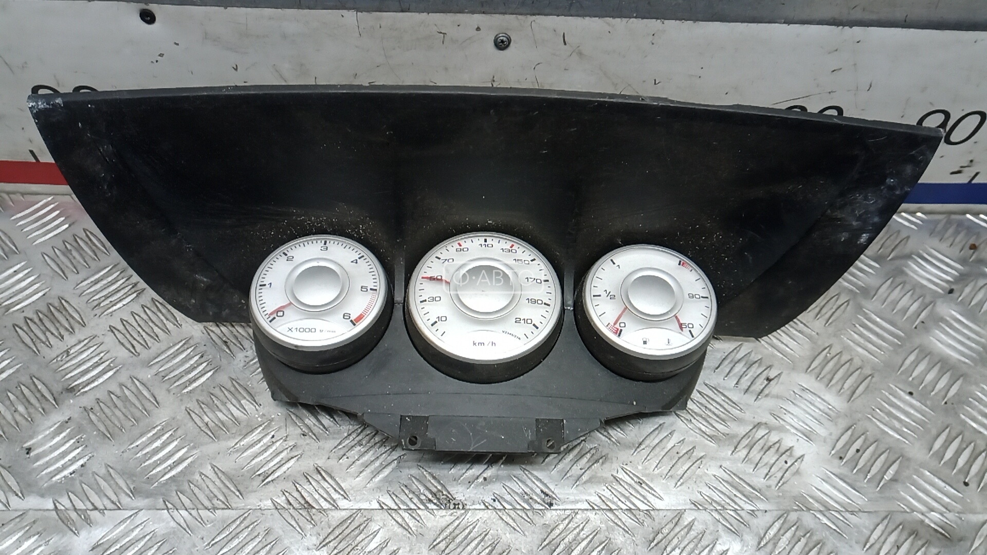 Щиток приборов (приборная панель) - Peugeot 807 (2002-2010)