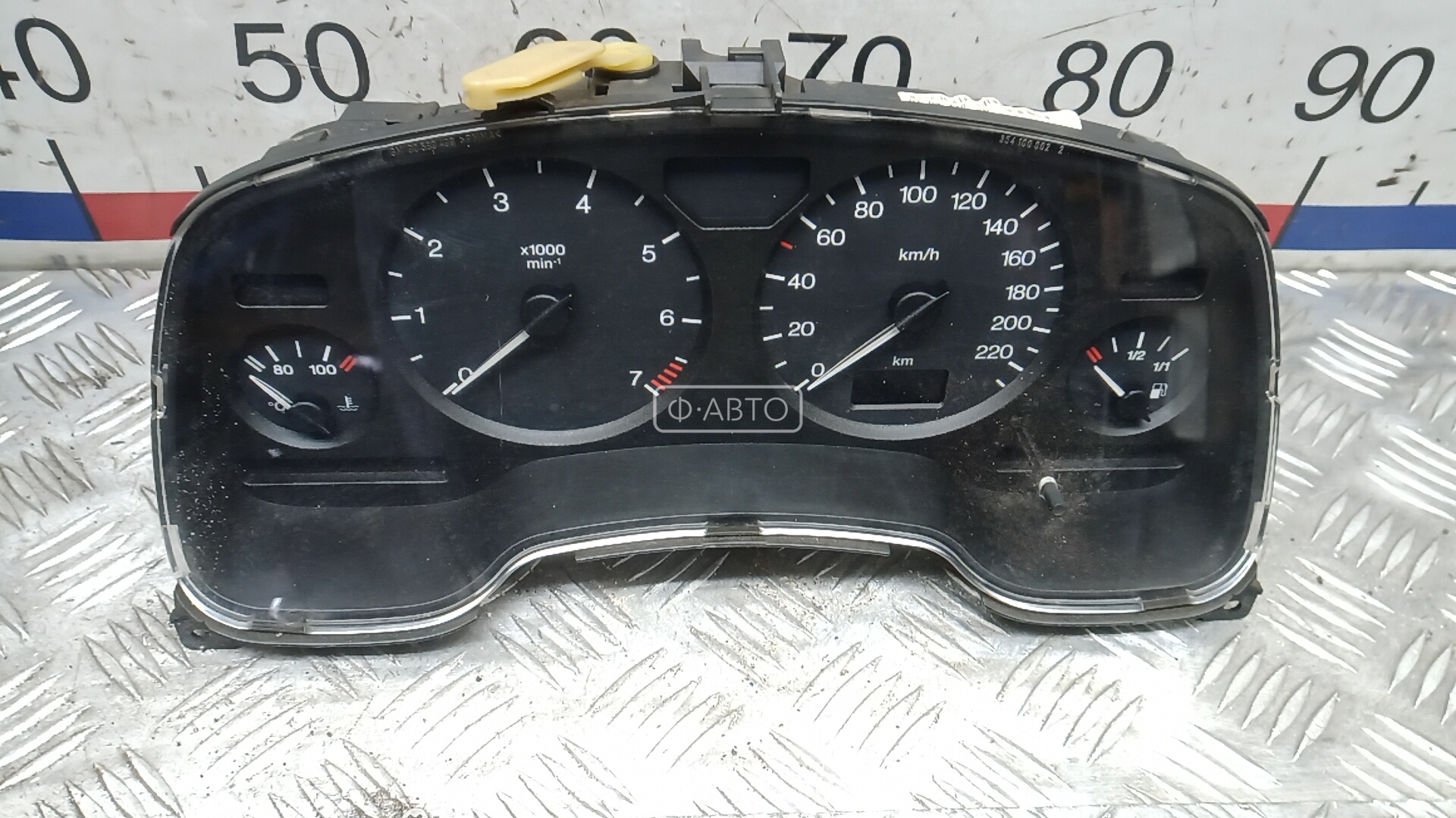 Щиток приборов (приборная панель) - Opel Astra G (1998-2005)