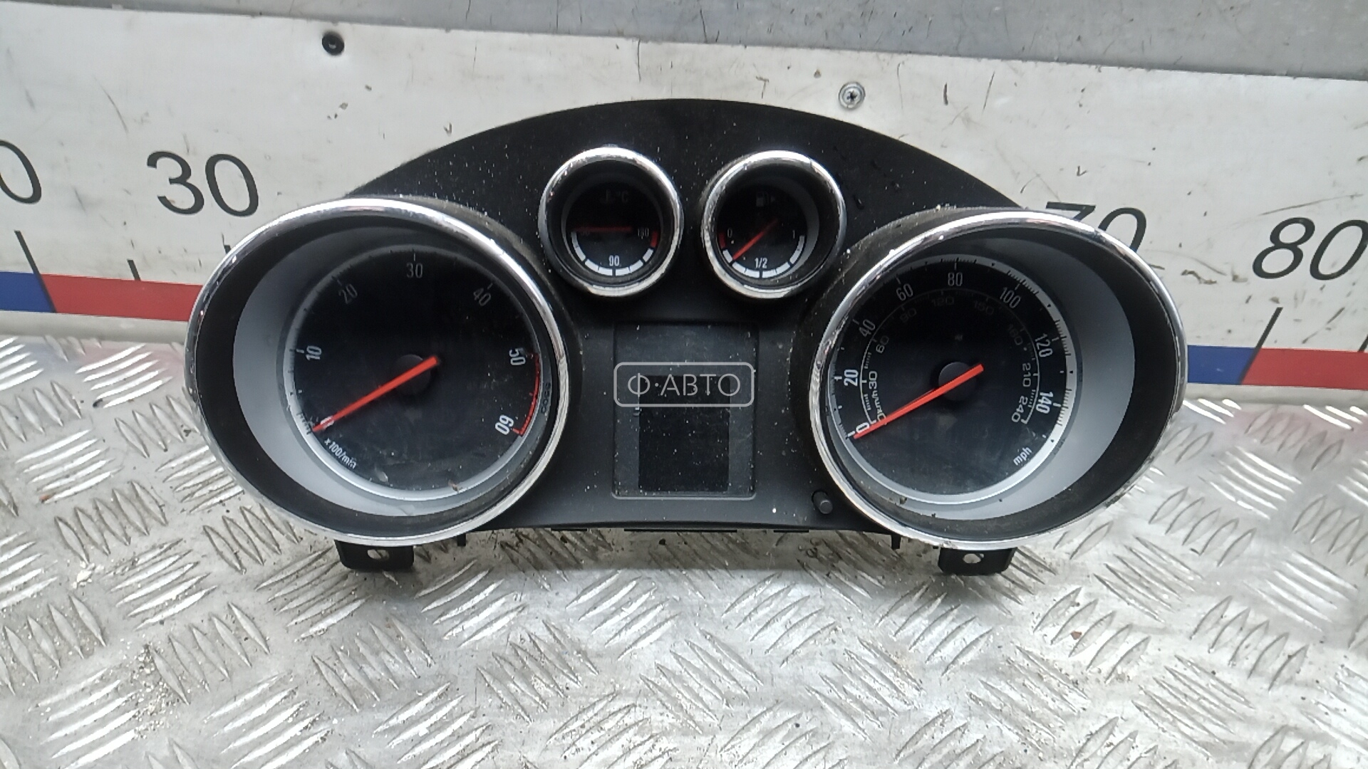 Щиток приборов (приборная панель) - Opel Meriva B (2010-2014)