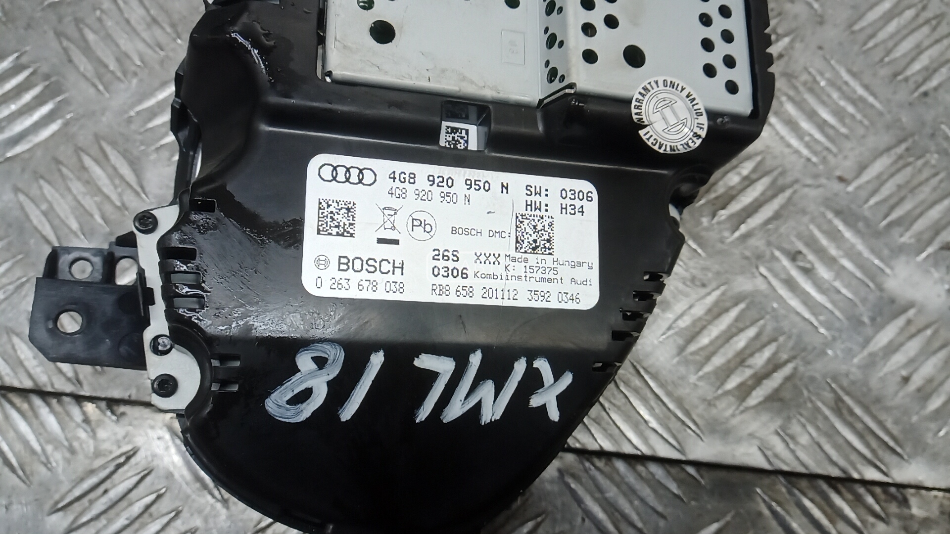 Панель приборная (щиток приборов) Audi A6 C5 купить в России