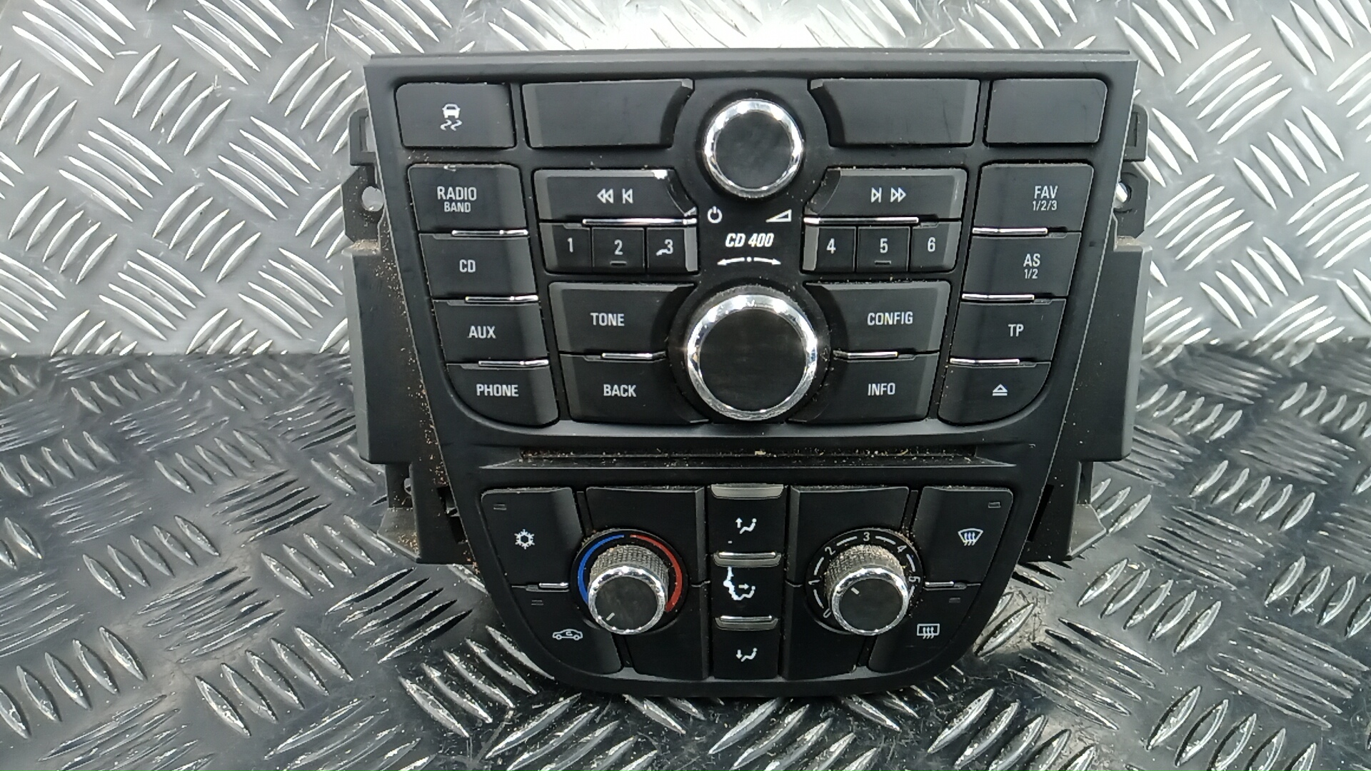 Магнитола - Opel Meriva B (2010-2014)