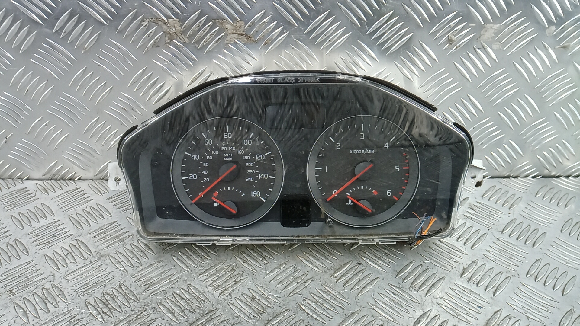 Щиток приборов (приборная панель) - Volvo C30 (2006-2010)