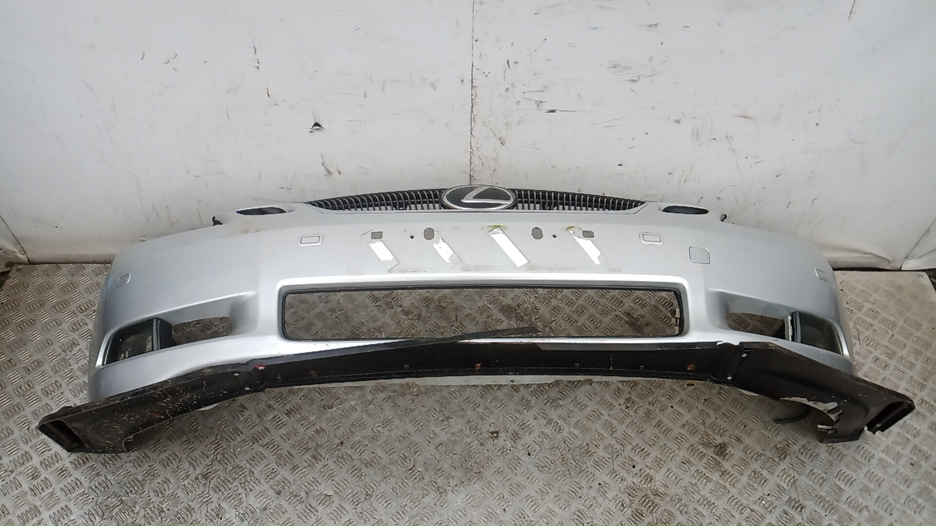 Бампер - Lexus GS (2005-2012)