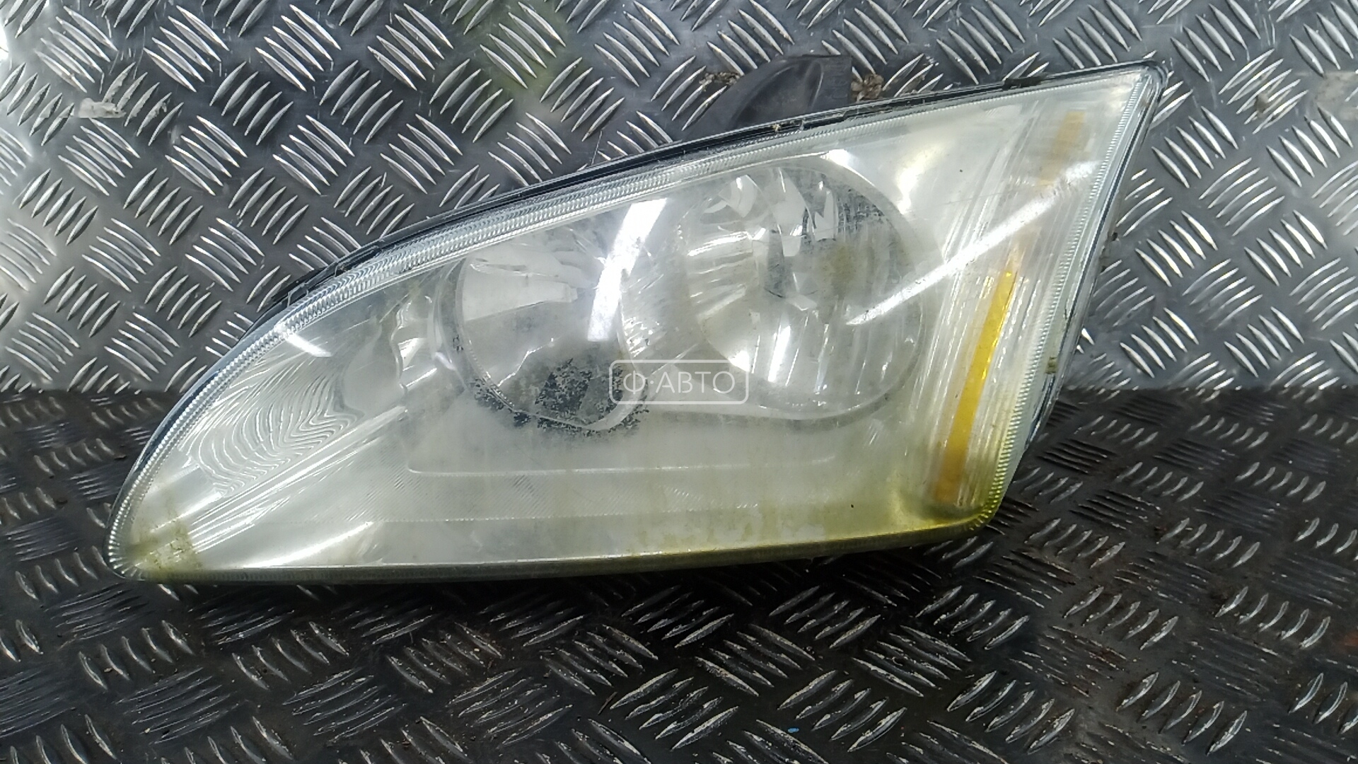 Фара - Ford Focus 2 (2005-2011)