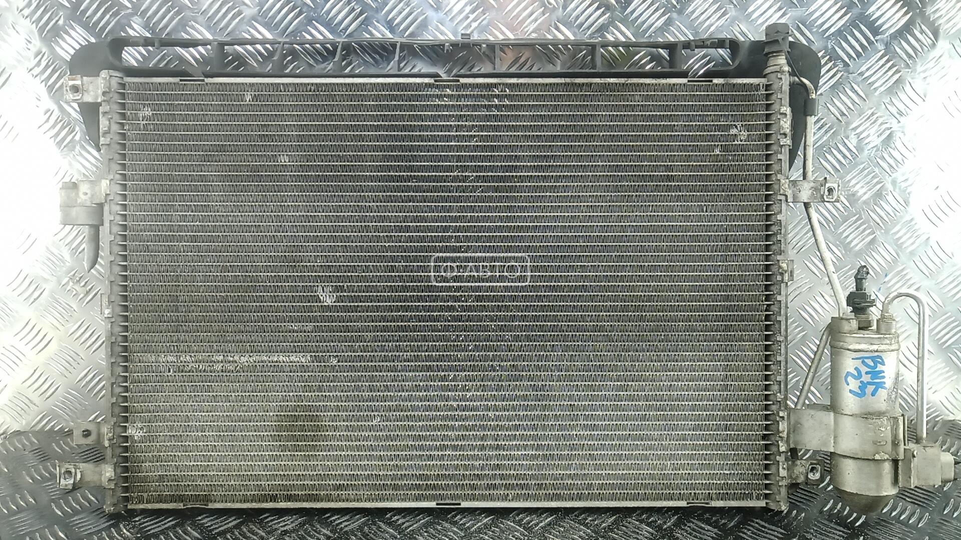 Радиатор кондиционера - Volvo XC90 (2002-2014)