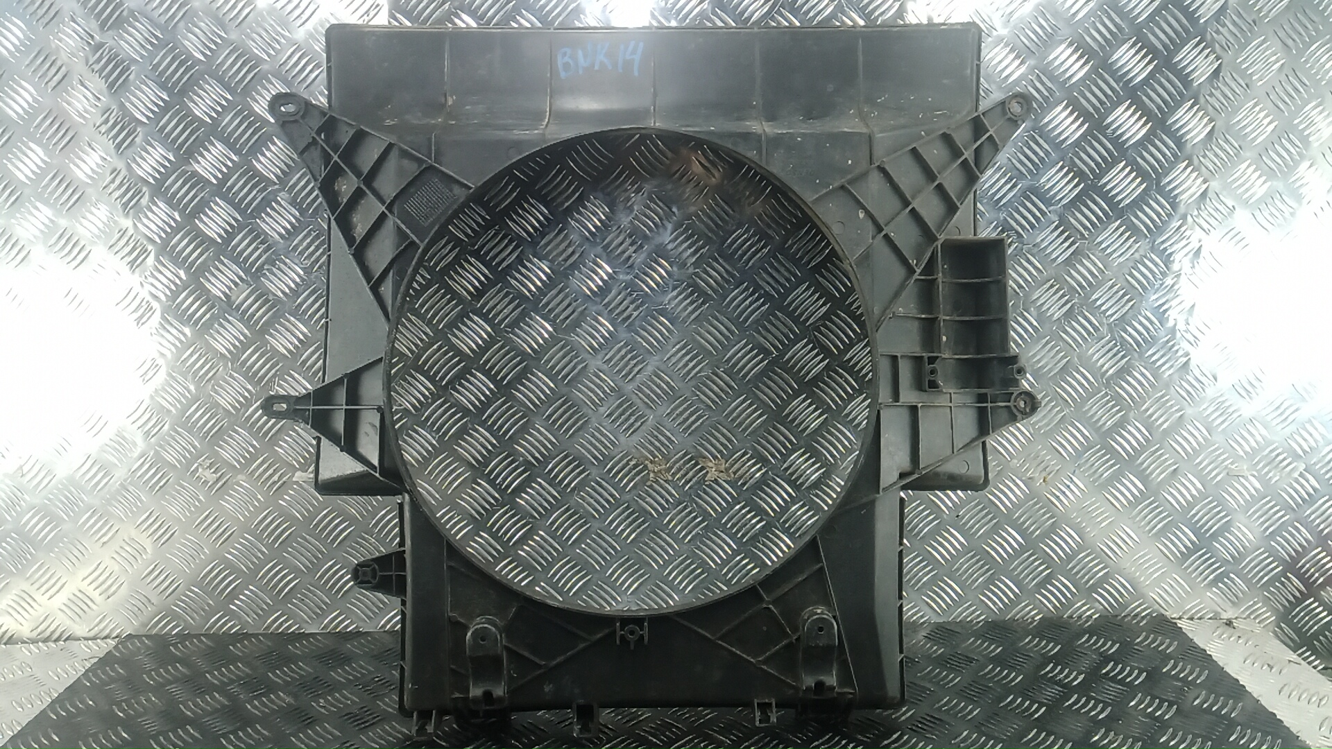 Диффузор вентилятора - Iveco Daily 4 (2006-2011)