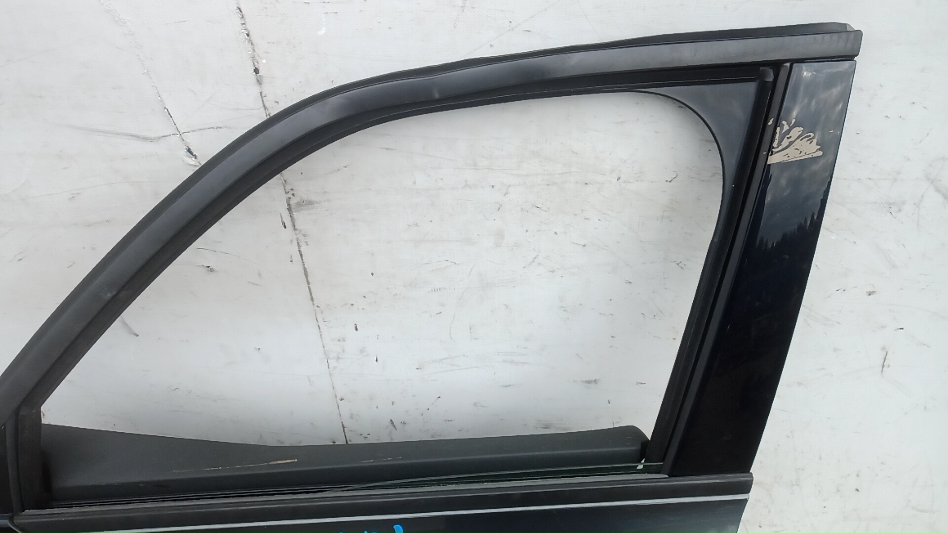 Дверь передняя левая Citroen C4 Picasso 1 купить в Беларуси