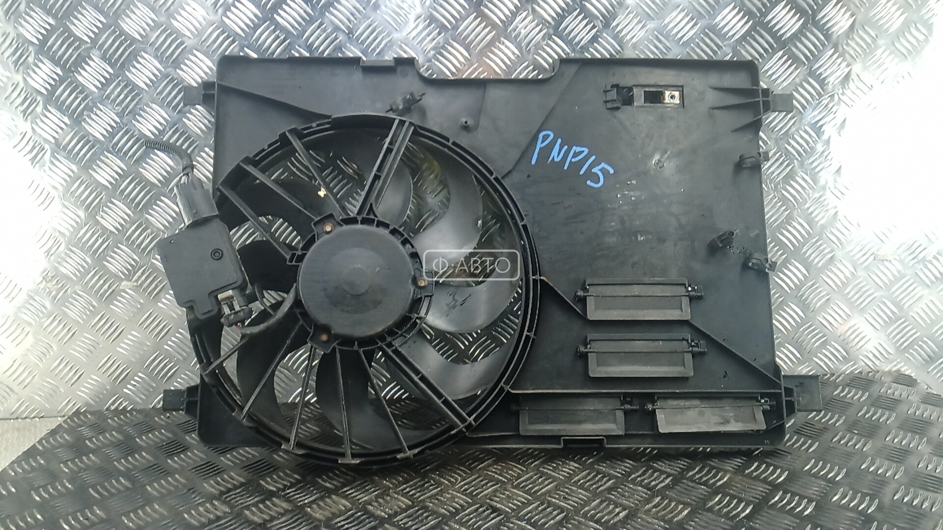 Вентилятор радиатора FORD FOCUS