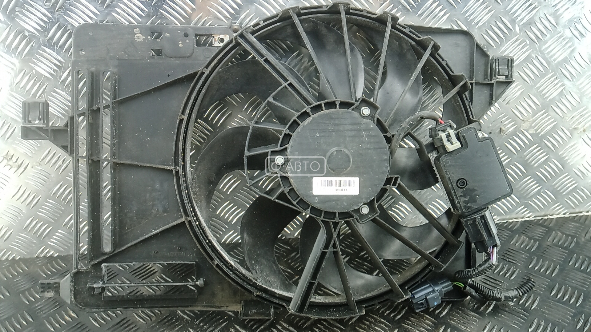 Вентилятор радиатора FORD FOCUS
