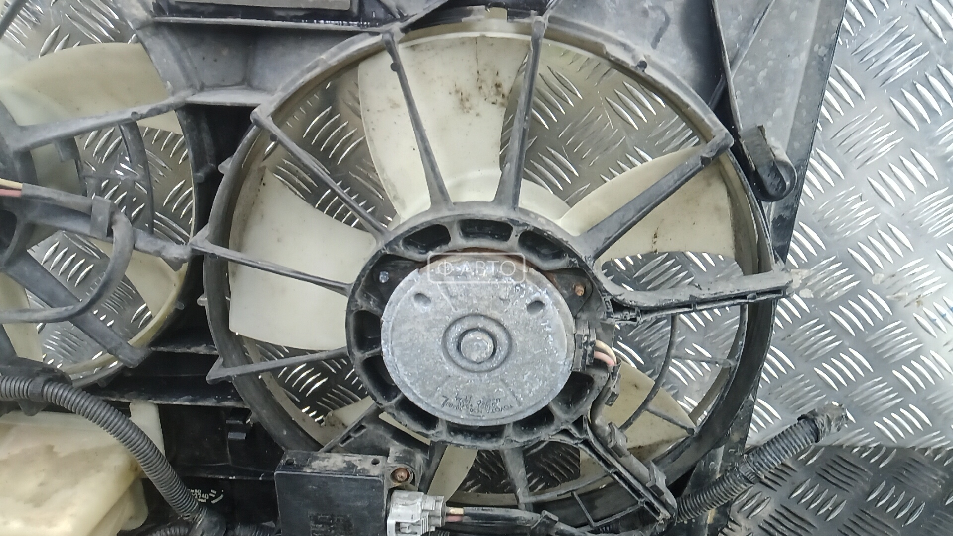 Вентилятор радиатора основного Lexus RX 1 (XU10) купить в Беларуси