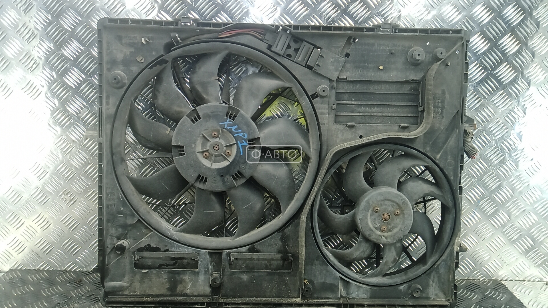 Вентилятор радиатора AUDI Q7