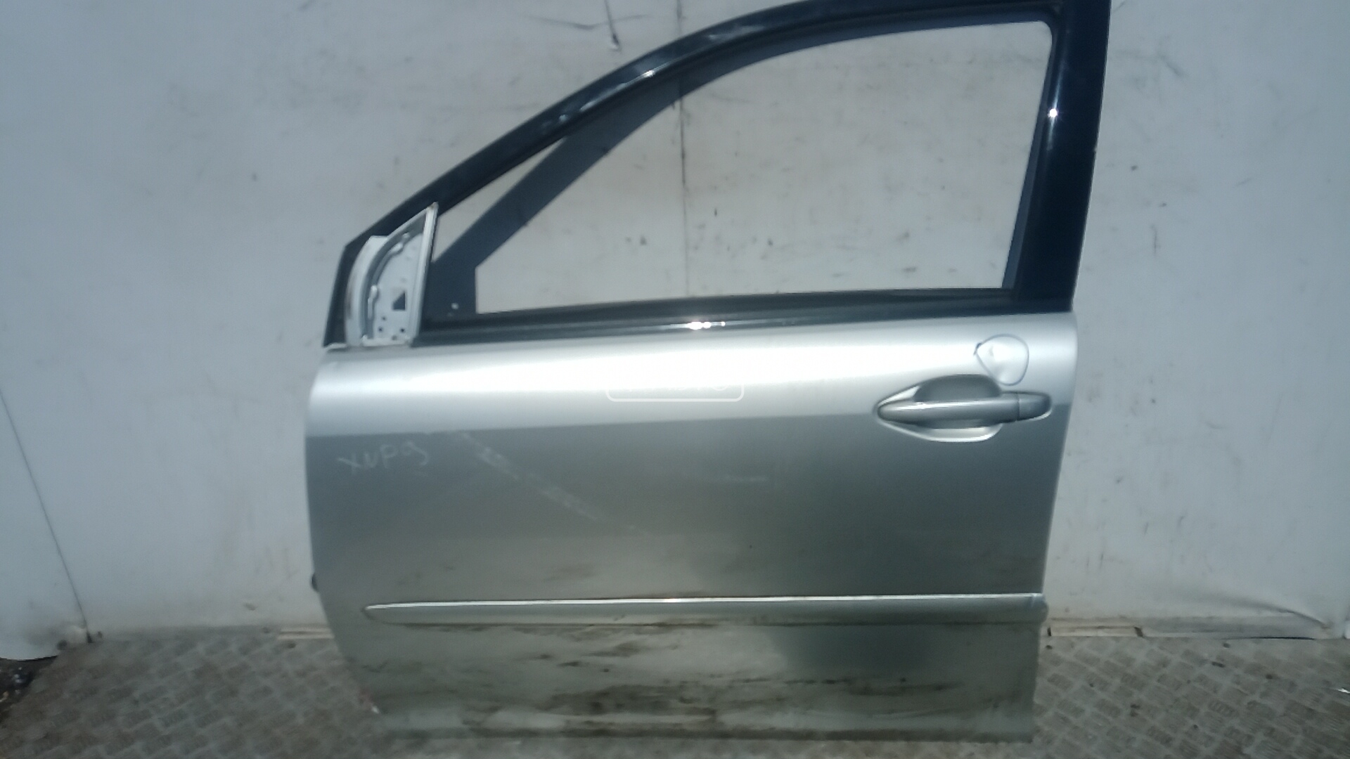 Дверь боковая - Lexus RX (2003-2009)