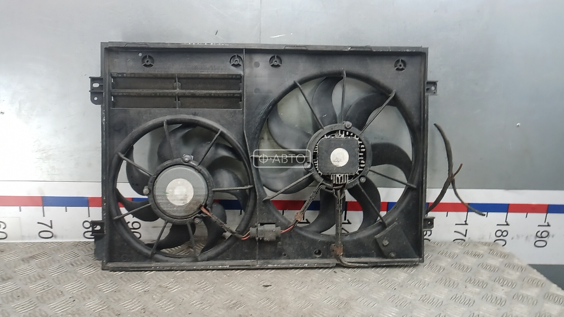 Вентилятор радиатора основного Volkswagen Passat 6 купить в Беларуси
