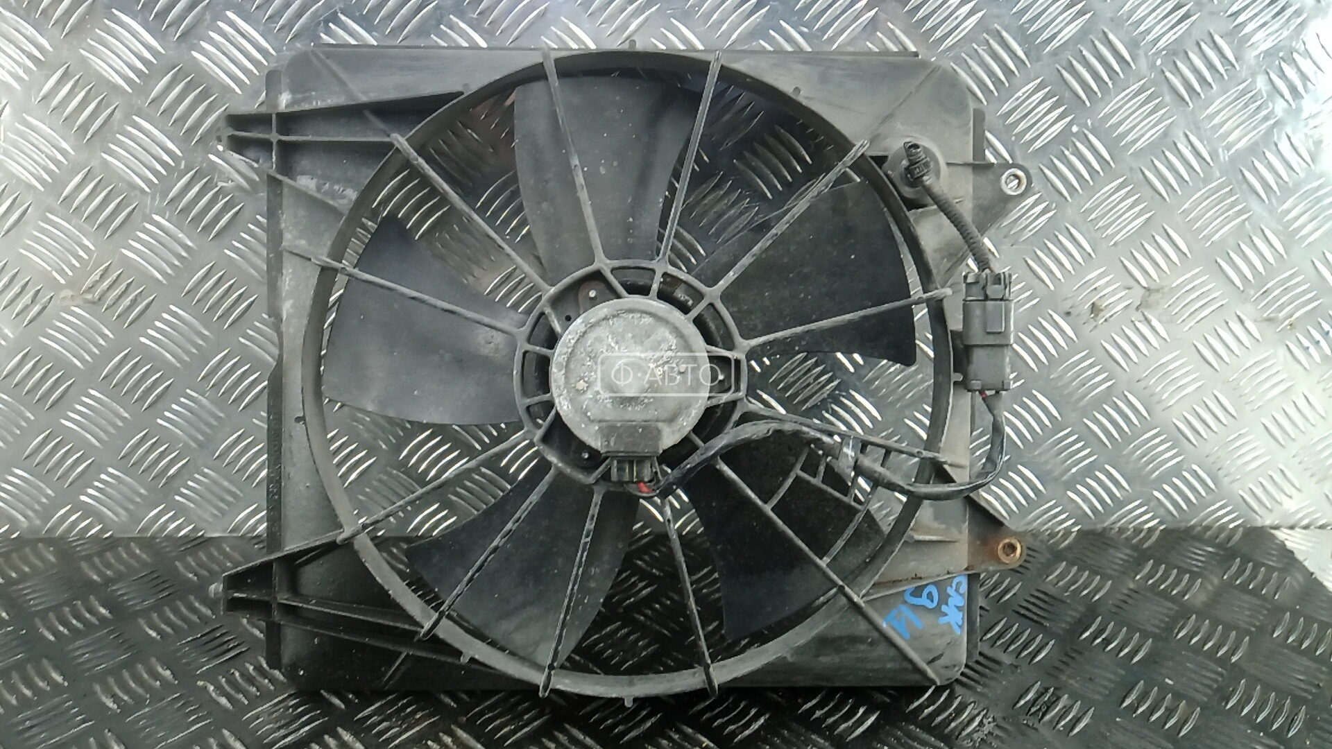 Вентилятор радиатора основного - Honda CR-V (2007-2017)
