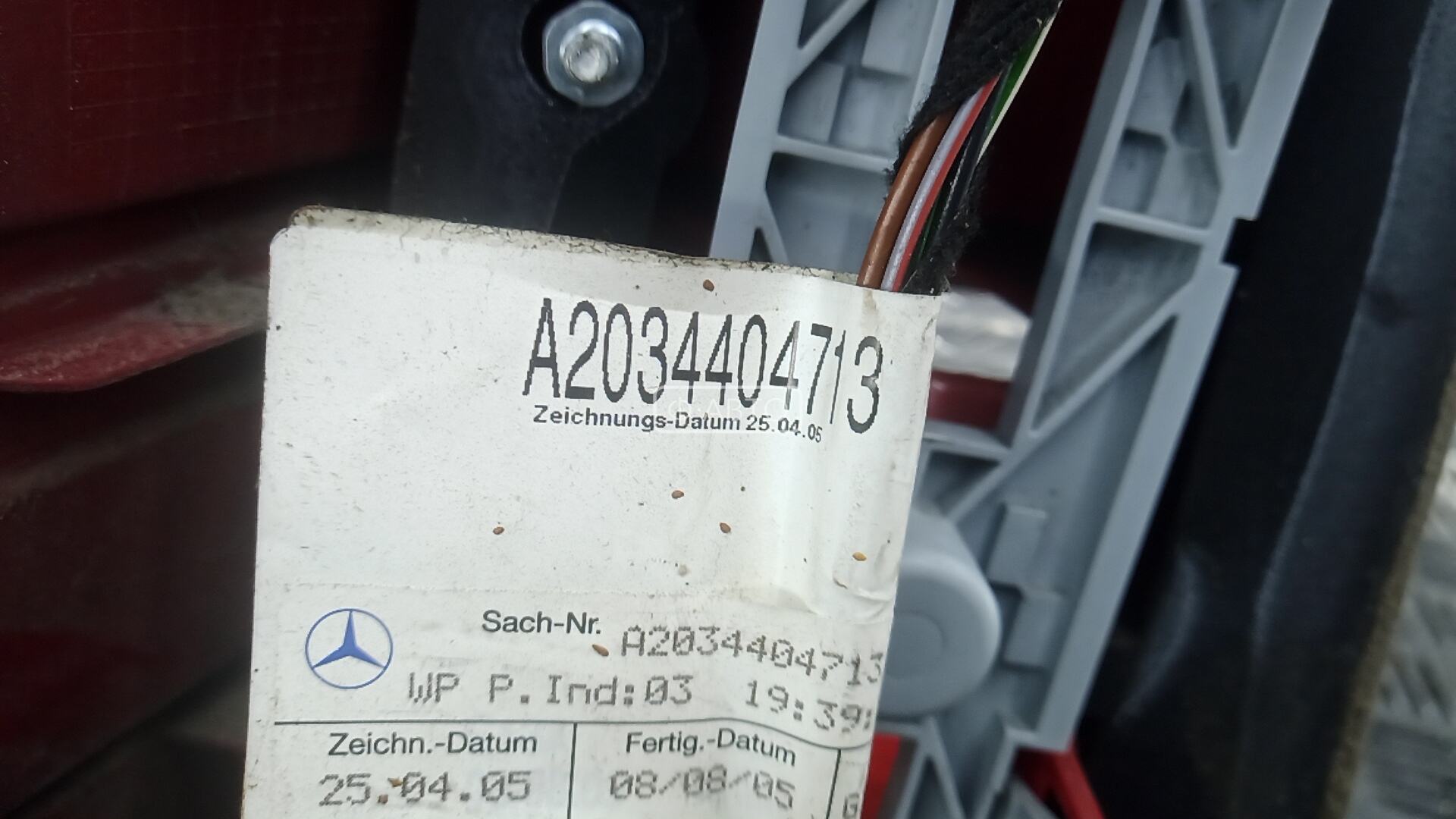 Фонарь задний правый Mercedes C-Class (W204) купить в Беларуси